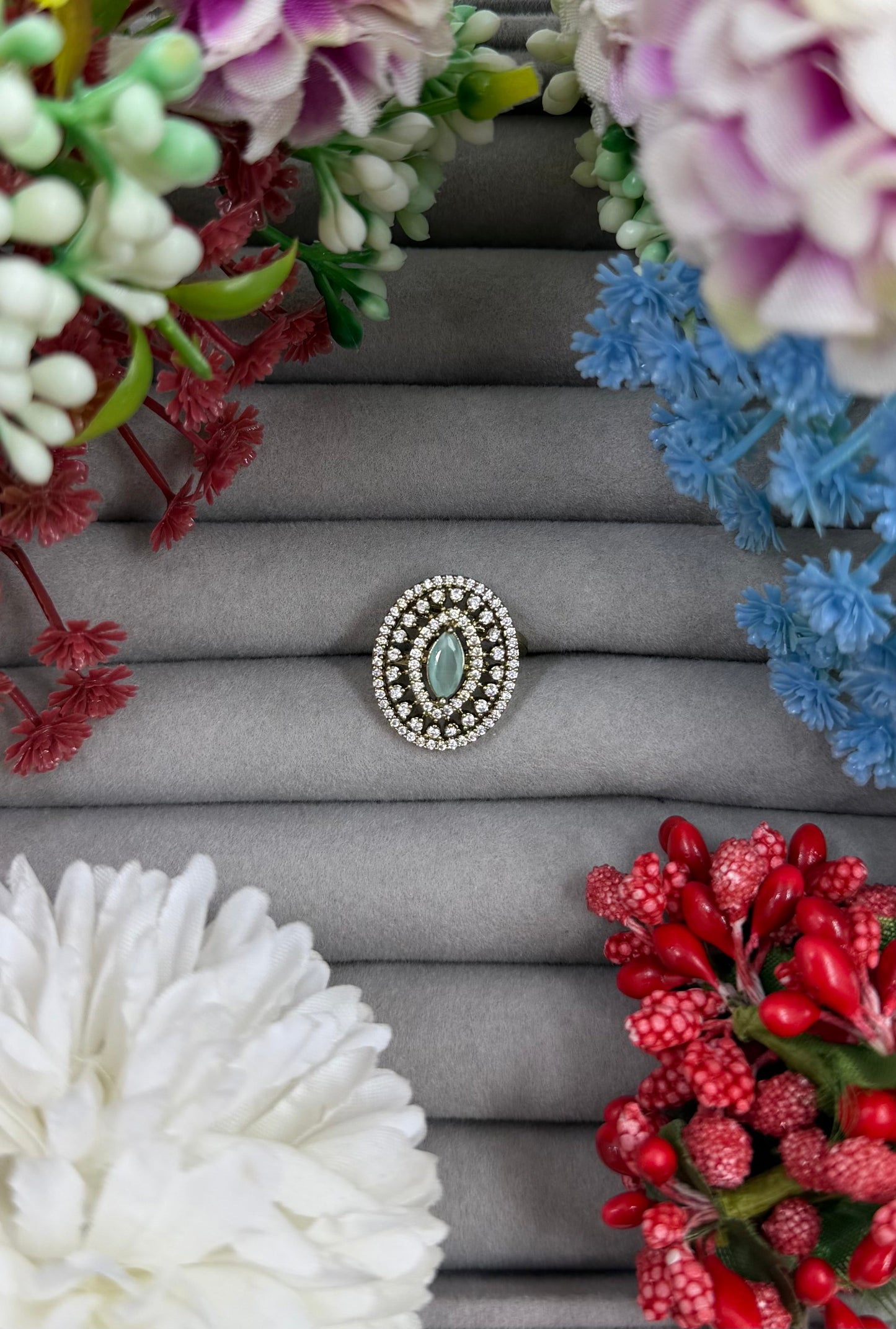 Yajna Victorian American Diamond Ring (Adjustable)