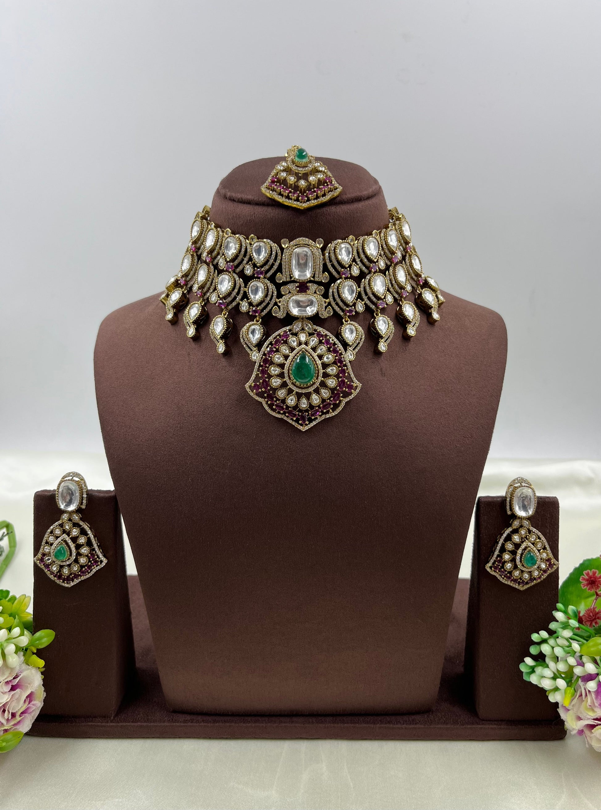 Payal Moissanite Choker Necklace Set close-up view
