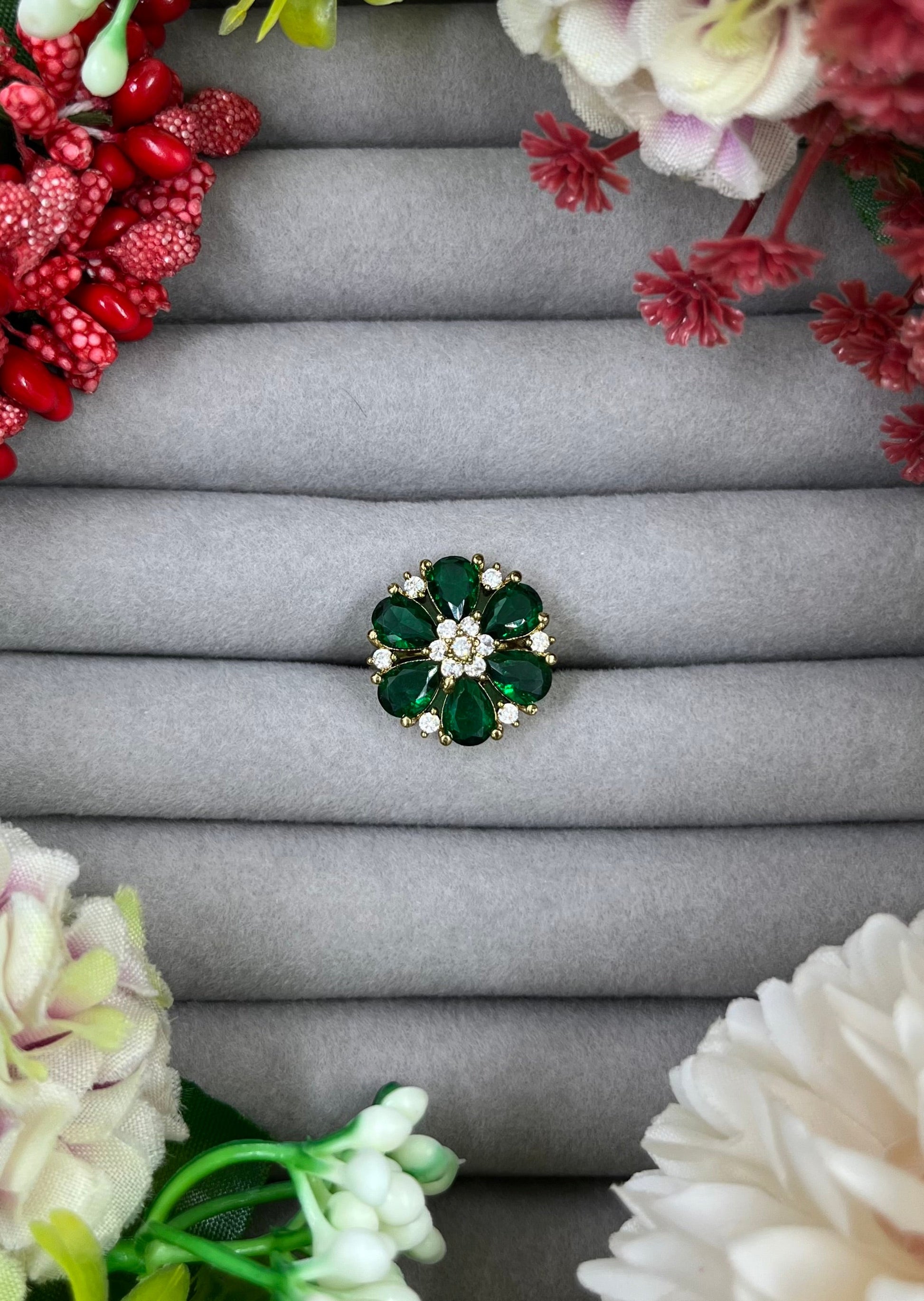 Sarita Finger Ring full product photo on plain background