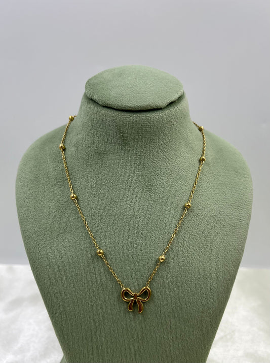 Chain Pendant worn styled with traditional outfit