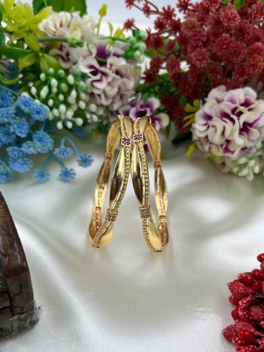 Tanvi Gold Bangles