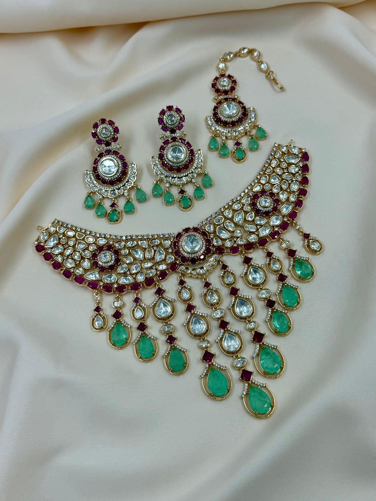 Anushka Moissanite Choker Necklace Set