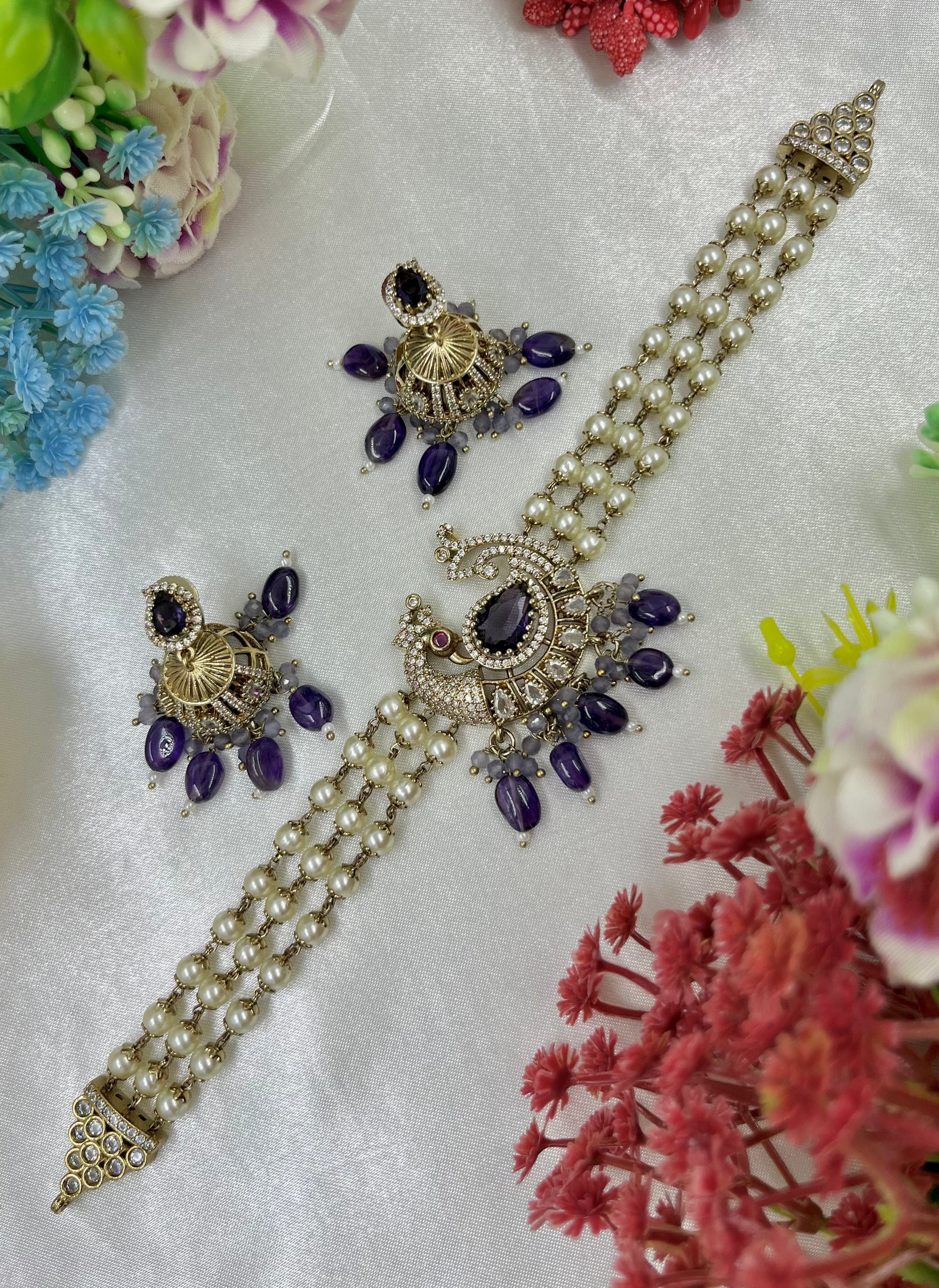 Whine Red Choker Necklace Set detail shot showing Victorian work