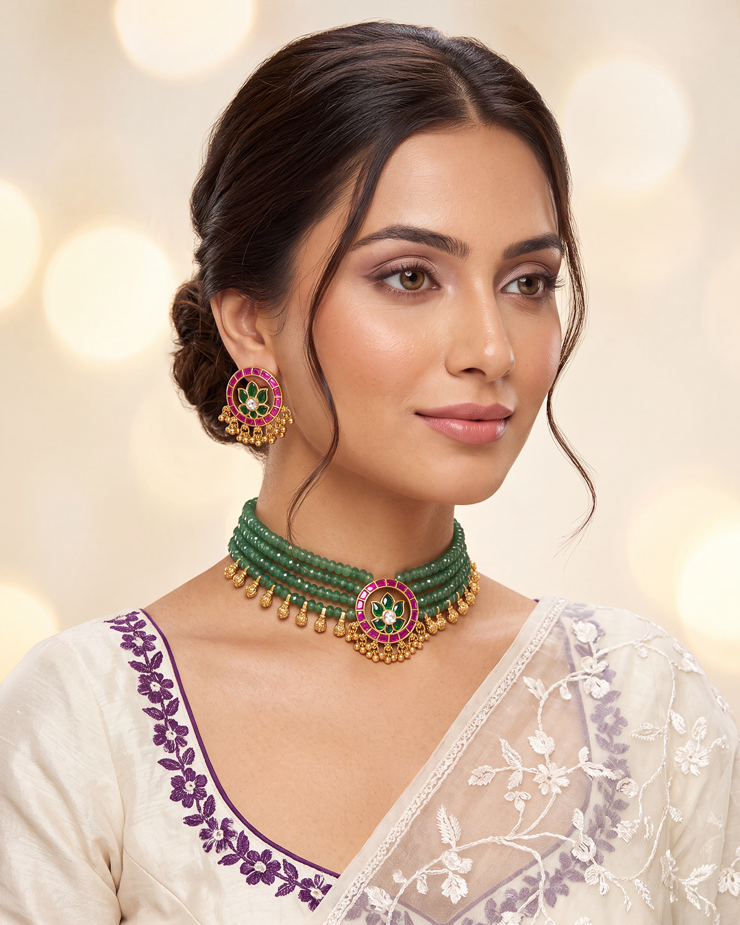 Poonam Kundan Choker Necklace Set close-up view