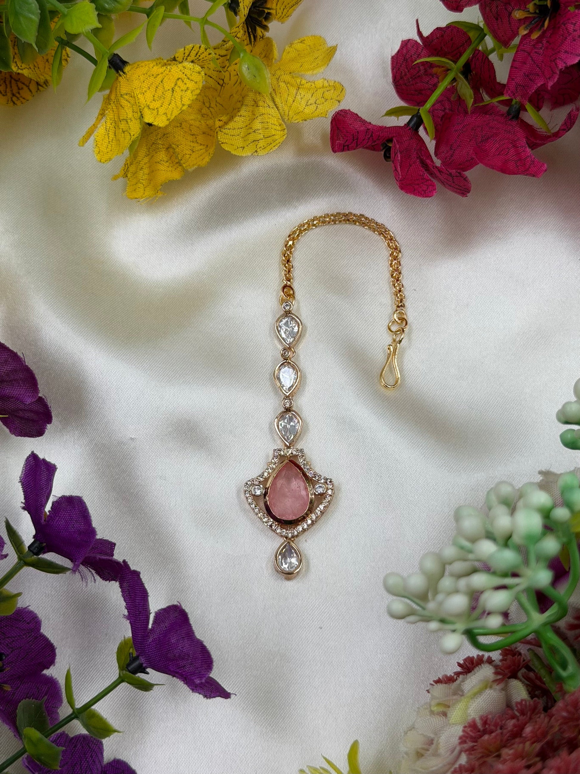 Juhi Moissanite Maang Tikka close-up view