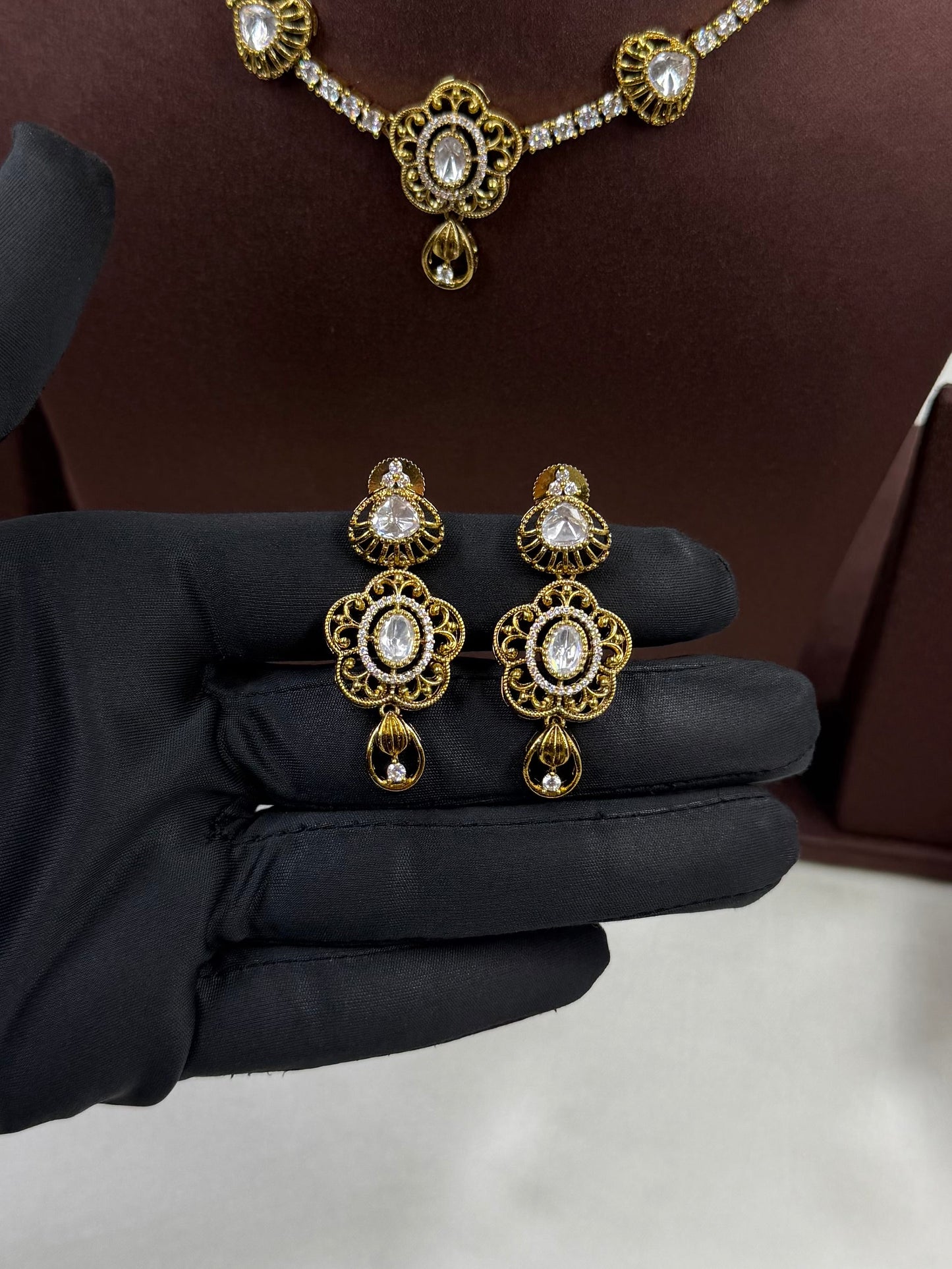 Divya Victorian Delicate Necklace