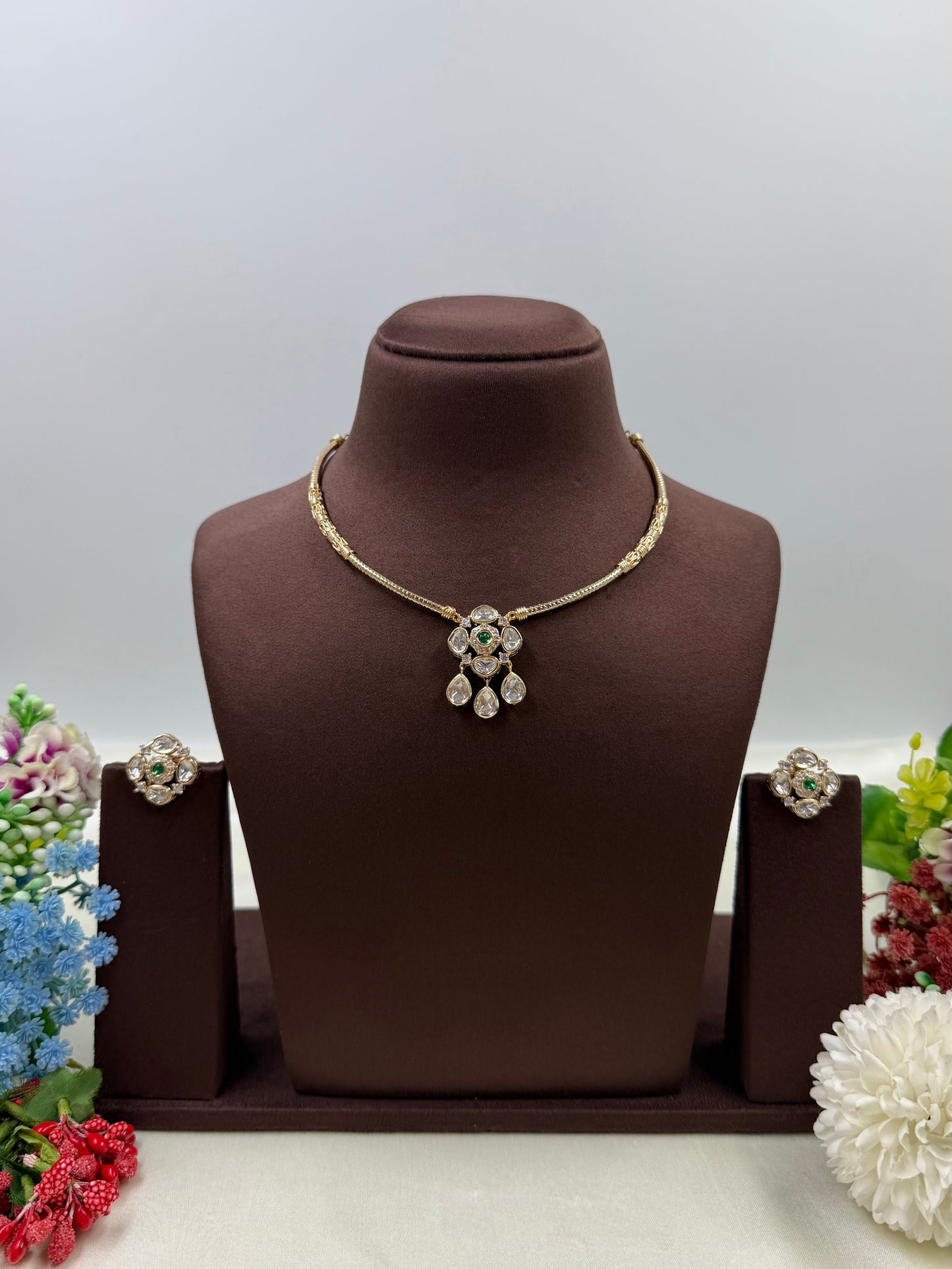 Maira Moissanite Hasli Necklace