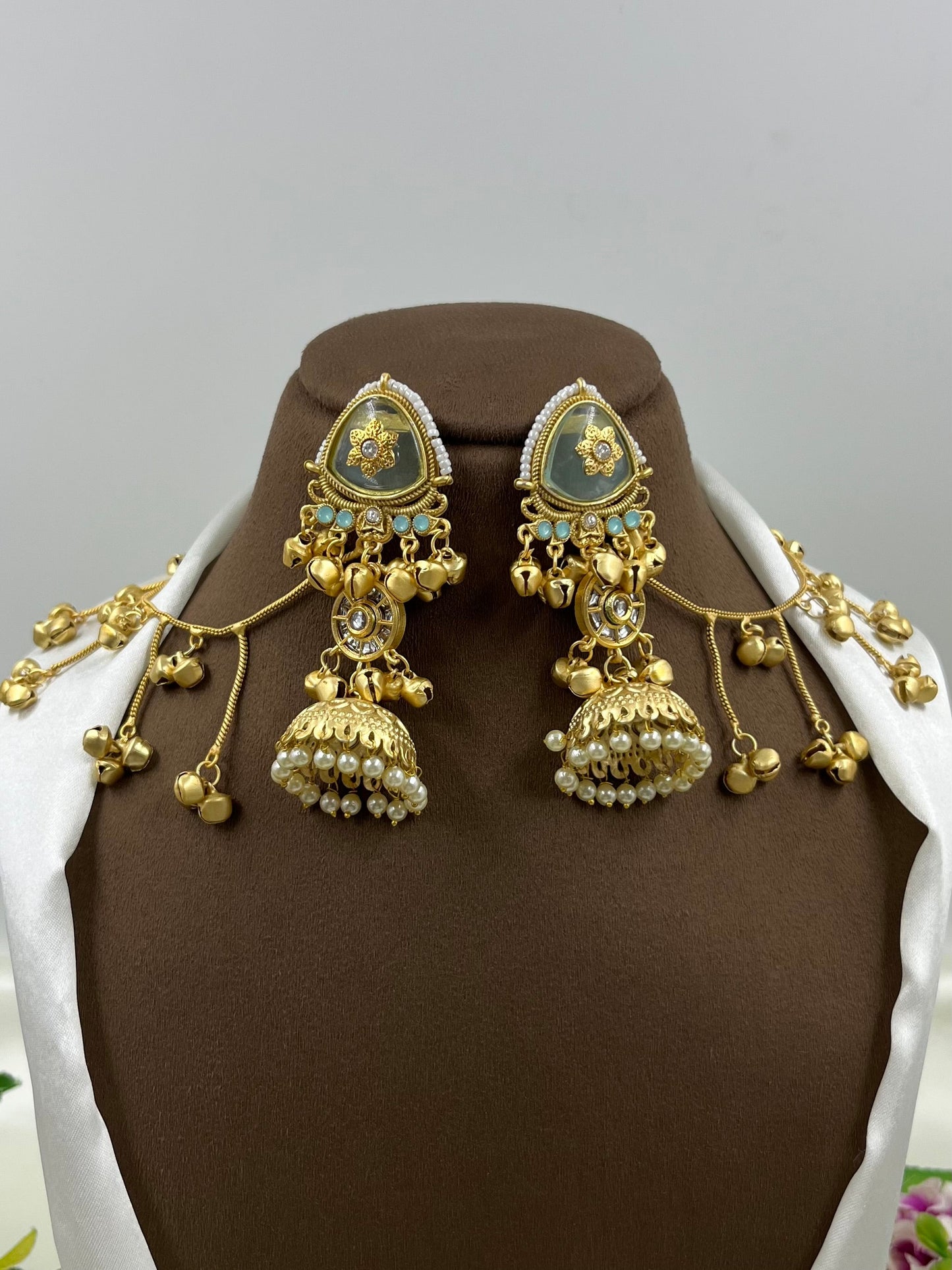 Daksha Kashmiri Earing with Earchain