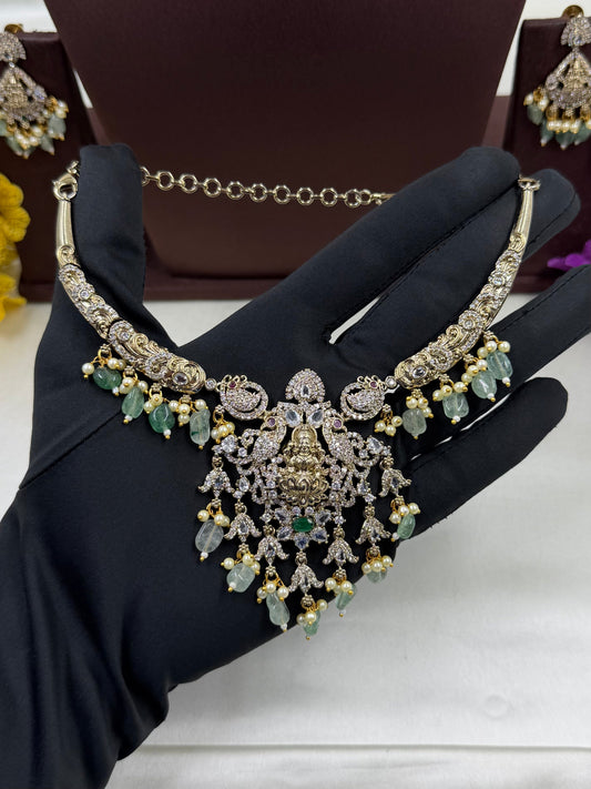 Pista Beats Necklace Set detail shot showing Victorian work