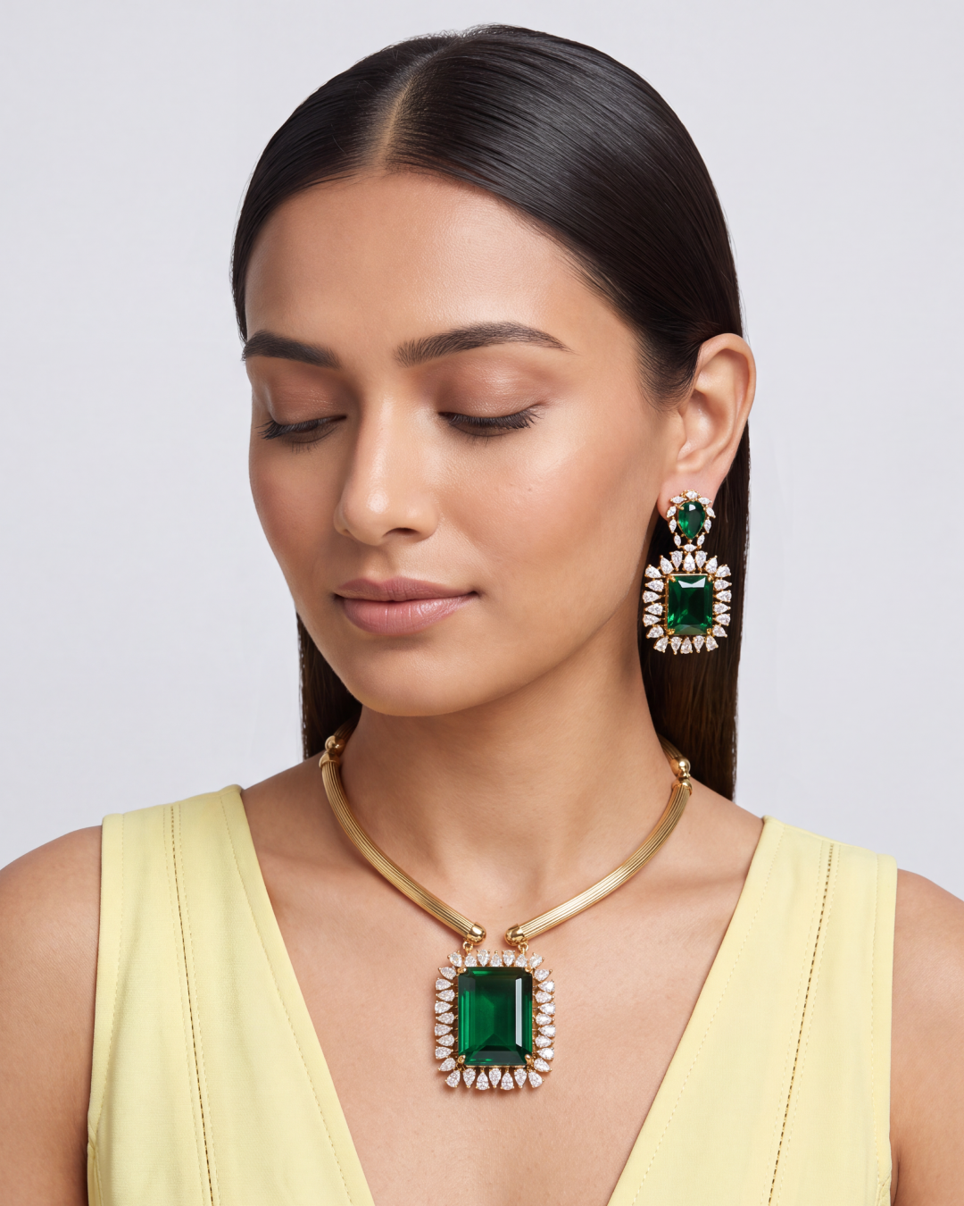 Ankita Necklace Set close-up view