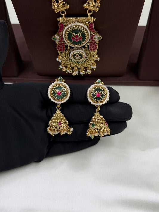 Heena Heritage Long Necklace Set