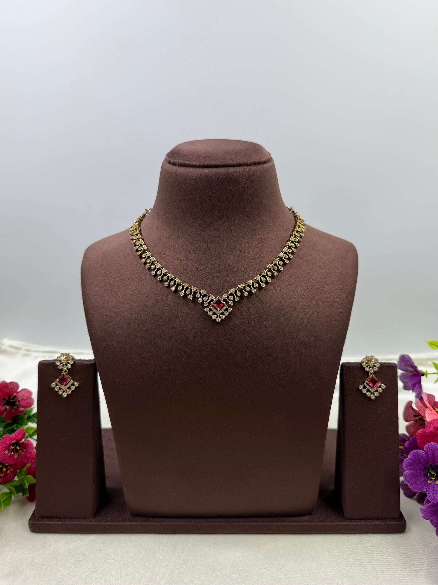 Maahi Victorian Delicate Necklace