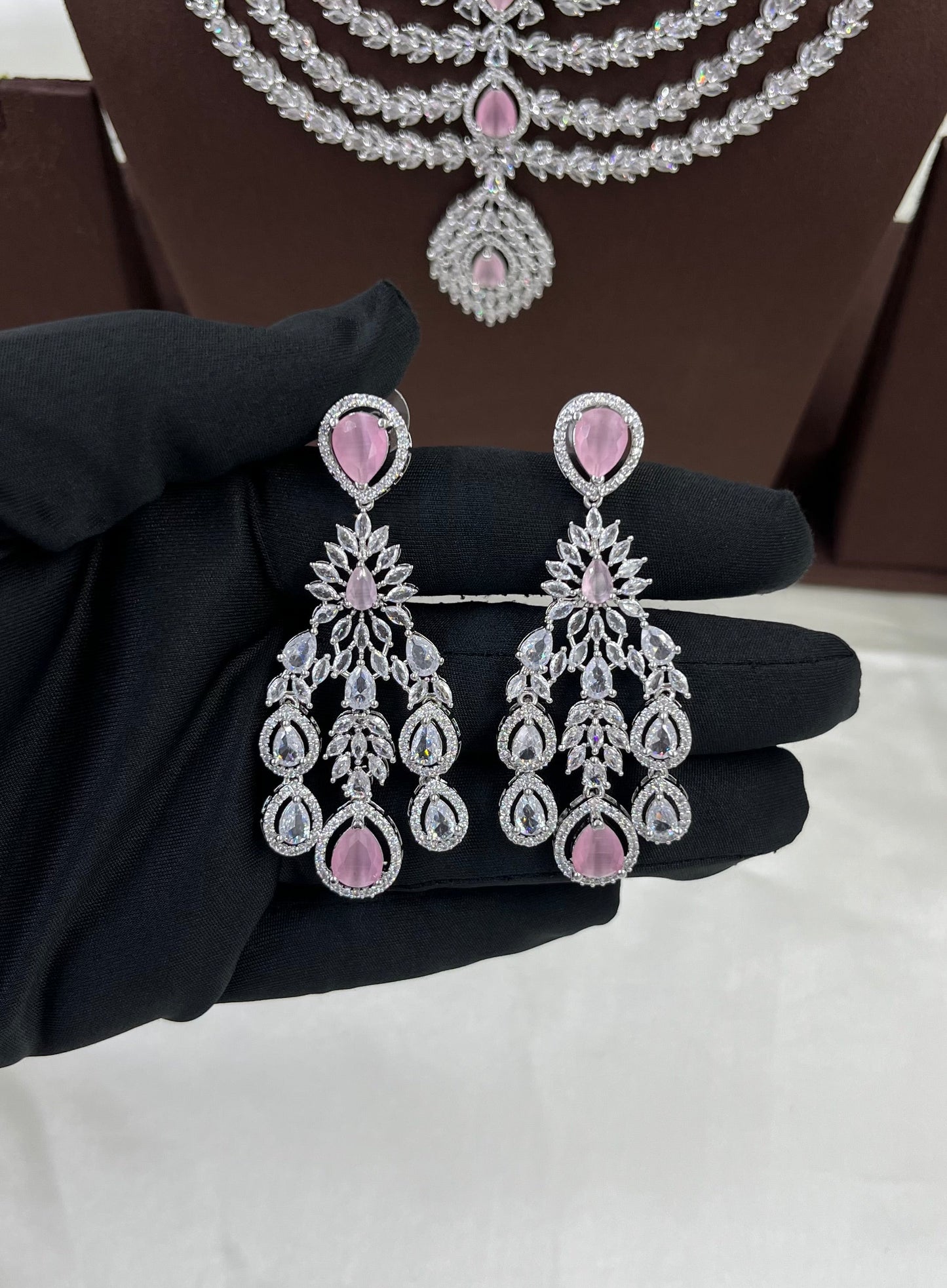 Noble Premium Ad Necklace