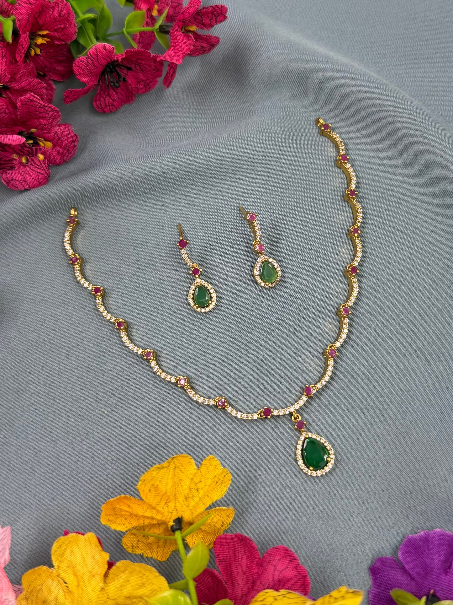 Dipti Victorian Delicate Necklace