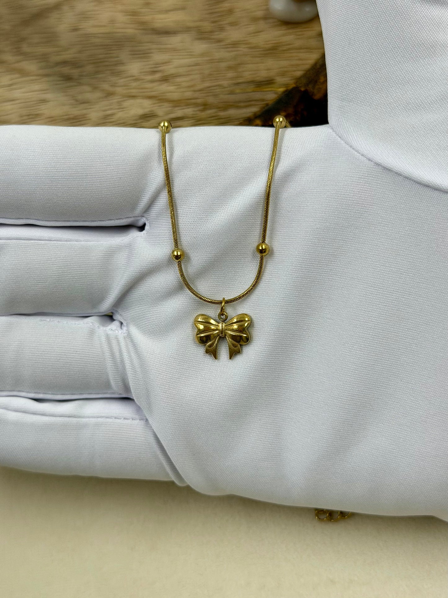 Ribbon Gold Chain
