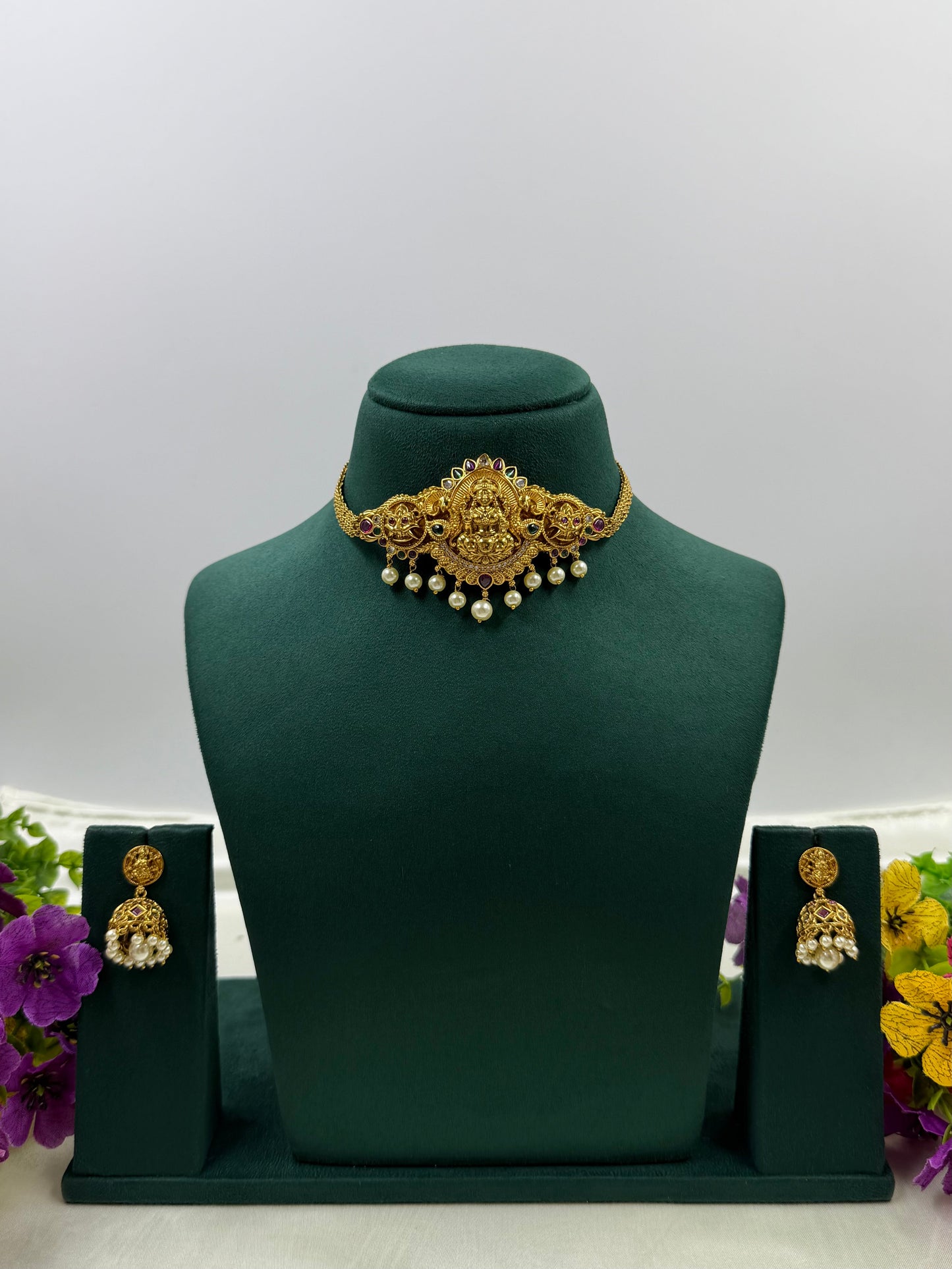Priyanka Choker