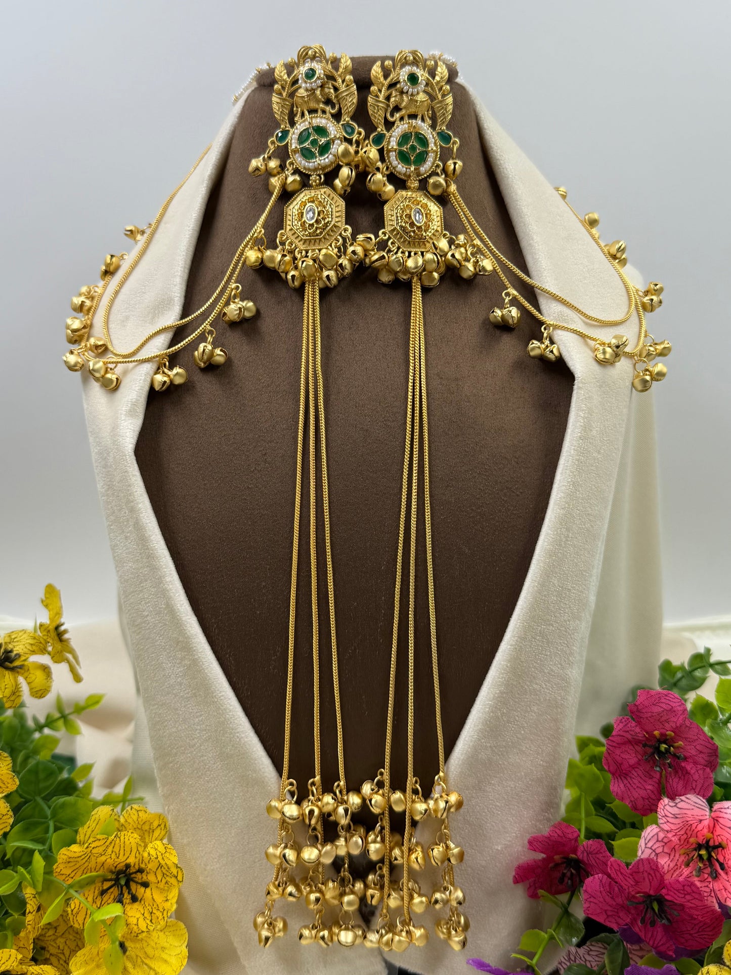 Myra Kashmiri Earing With Earchain