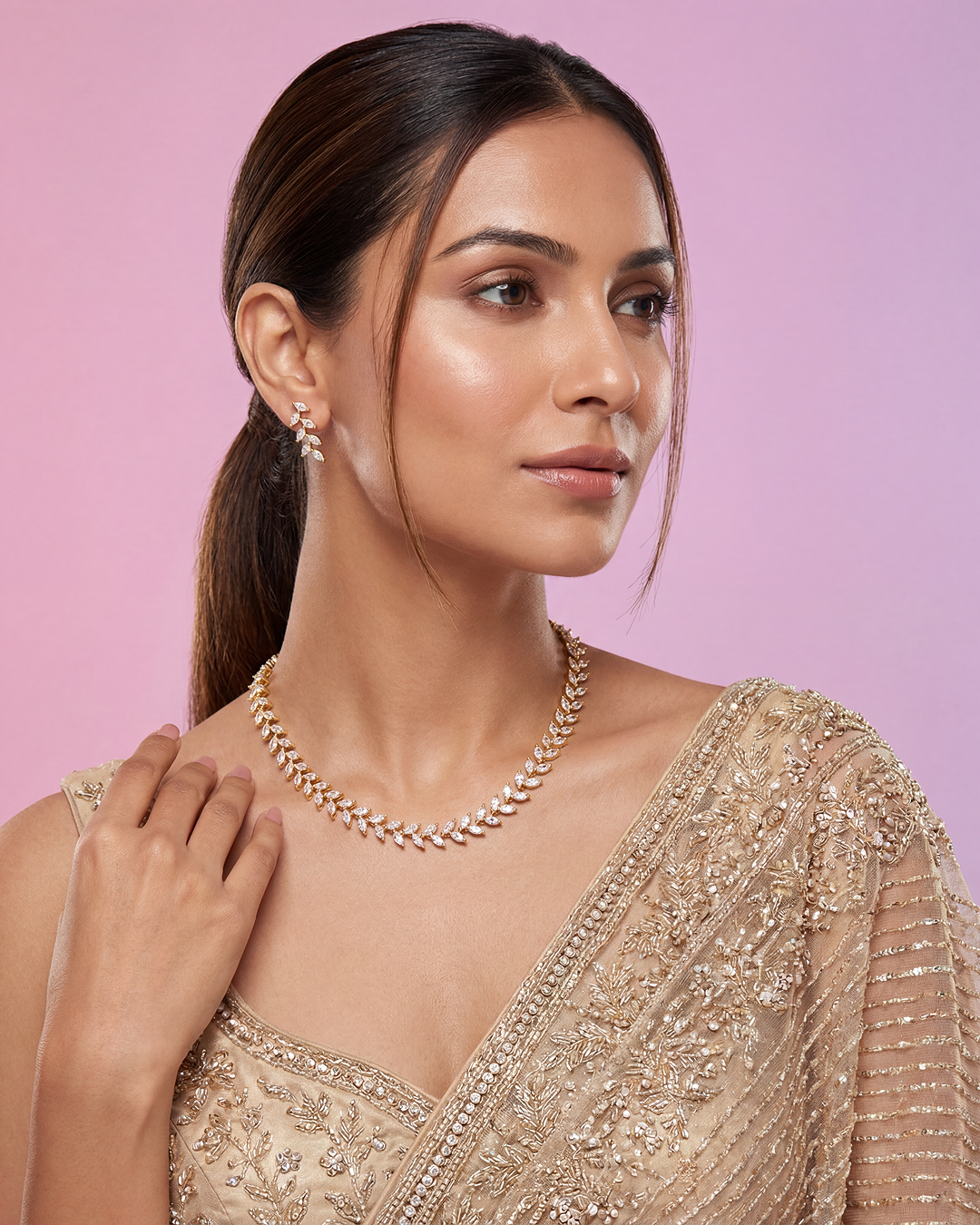 Komal Traditional Ad Delicate Necklace