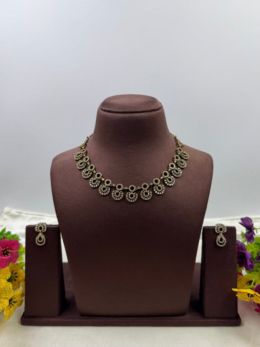 Vidhi Victorian Delicate Necklace