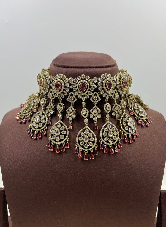 Hira Victorian Ad Choker Necklace
