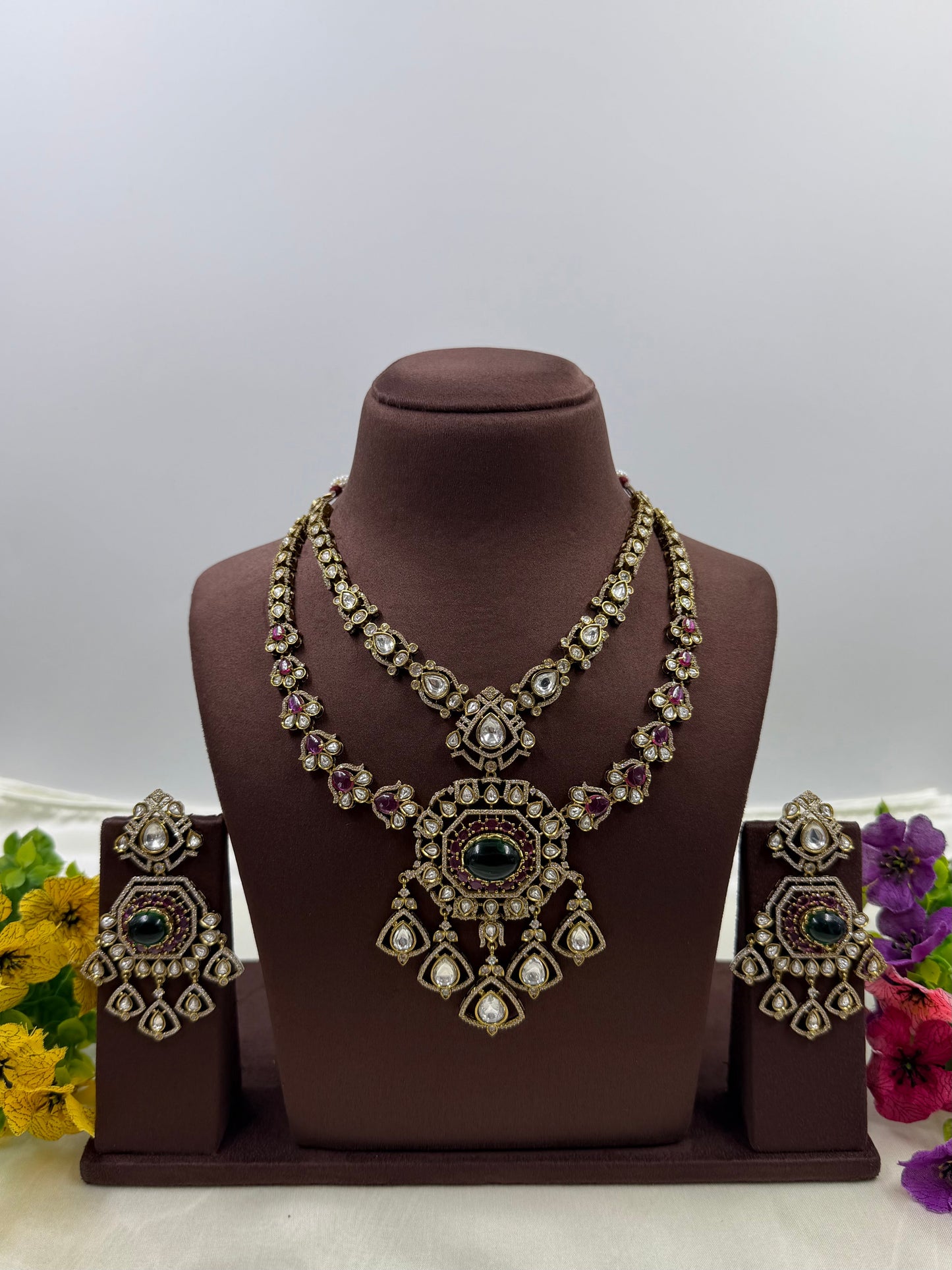 Komal Victorian Premium Necklace