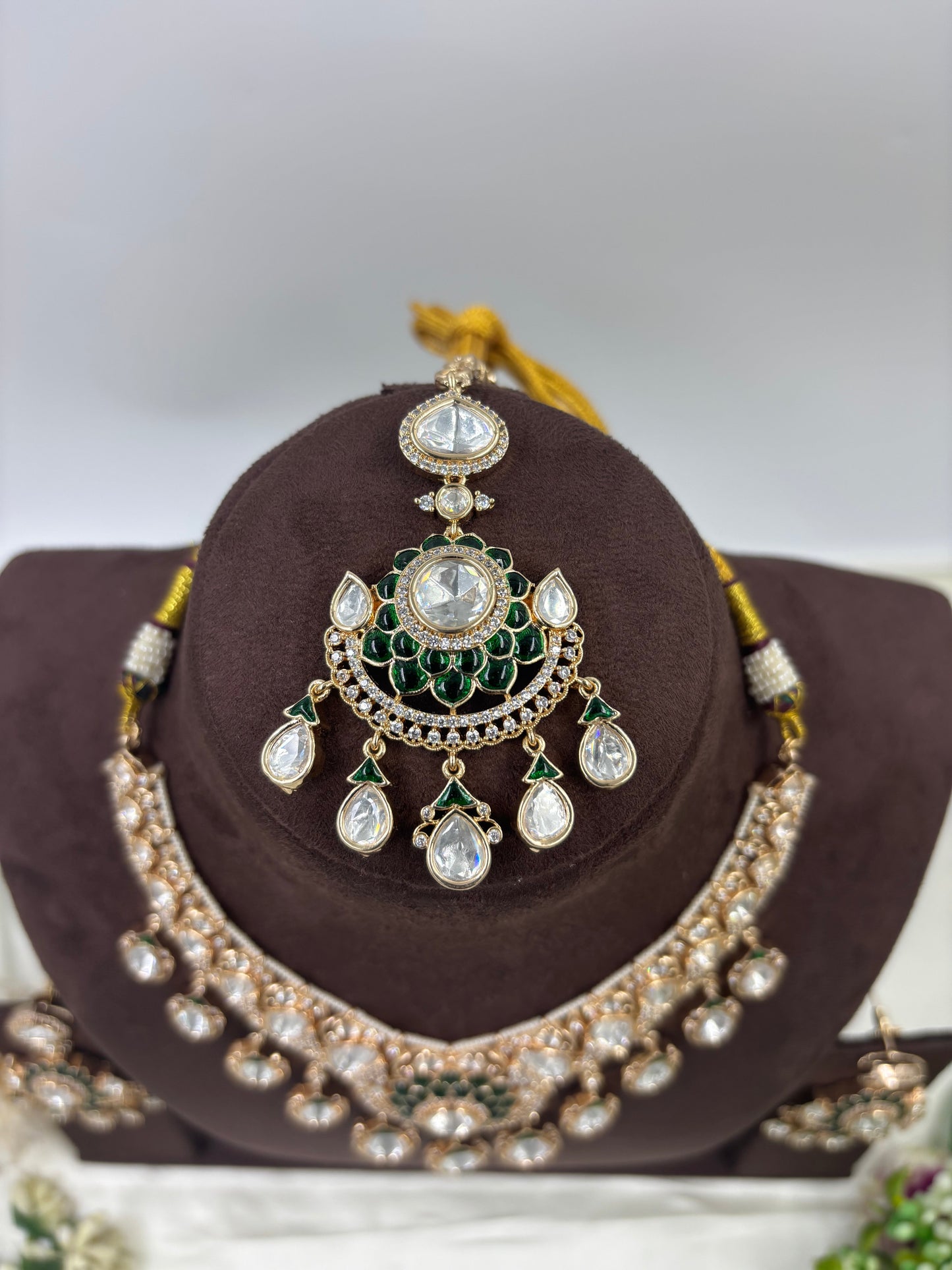 Heer Ratan Moissanite Kundan Necklace