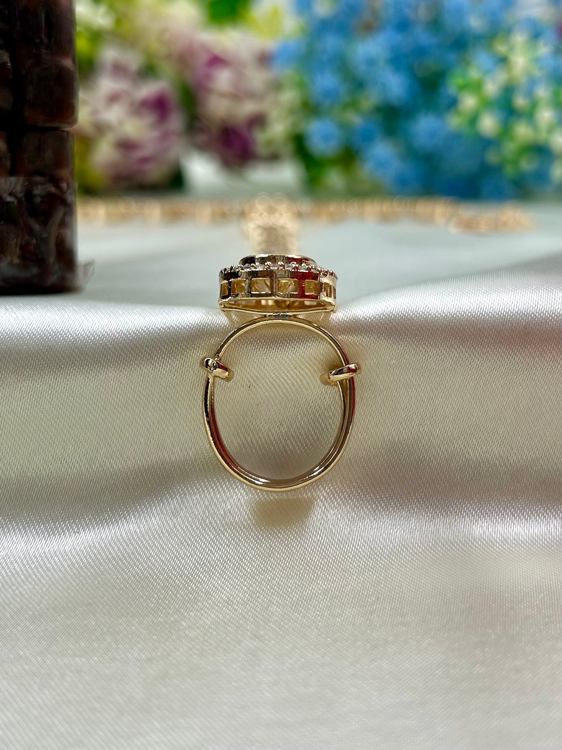 White Hath Panja detail shot showing Moissanite work