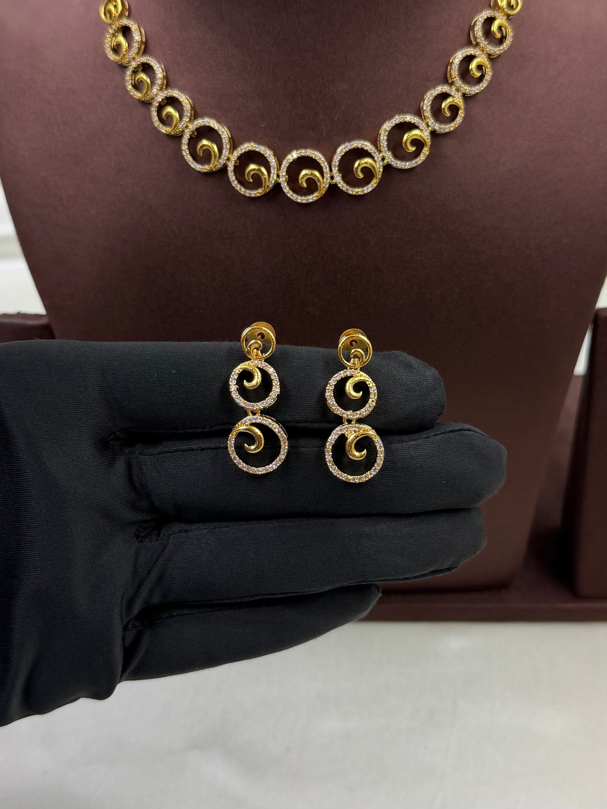 Sakshi Necklace Set full product photo on plain background