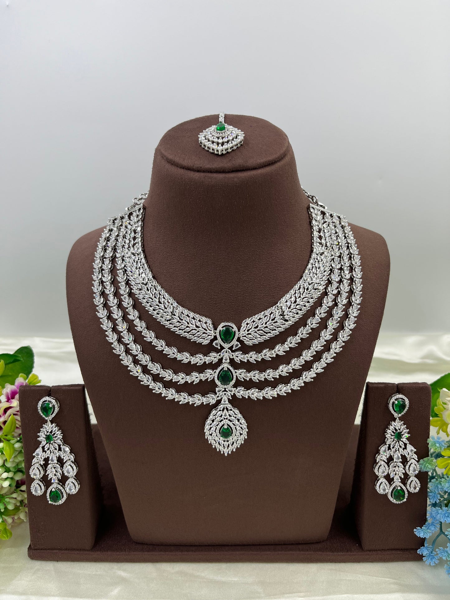 Noble Premium Ad Necklace