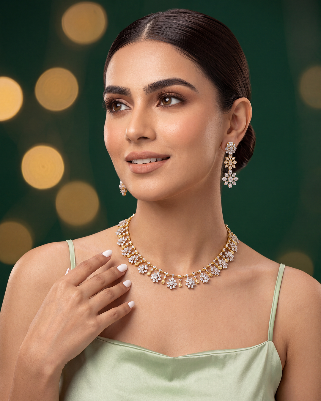 Juliee American Diamond Necklace Set close-up view