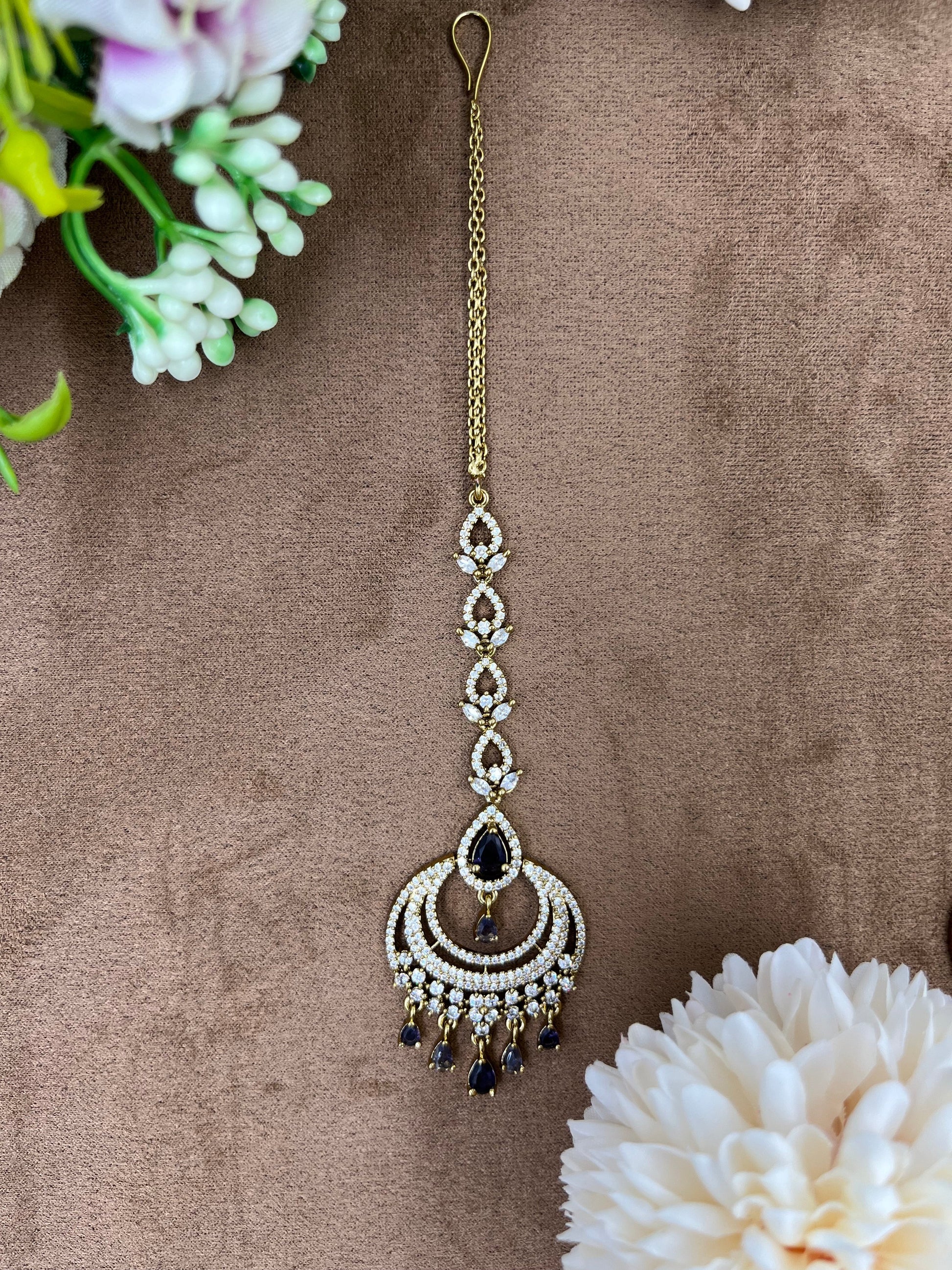 Hena Jewellery worn styled with traditional outfit