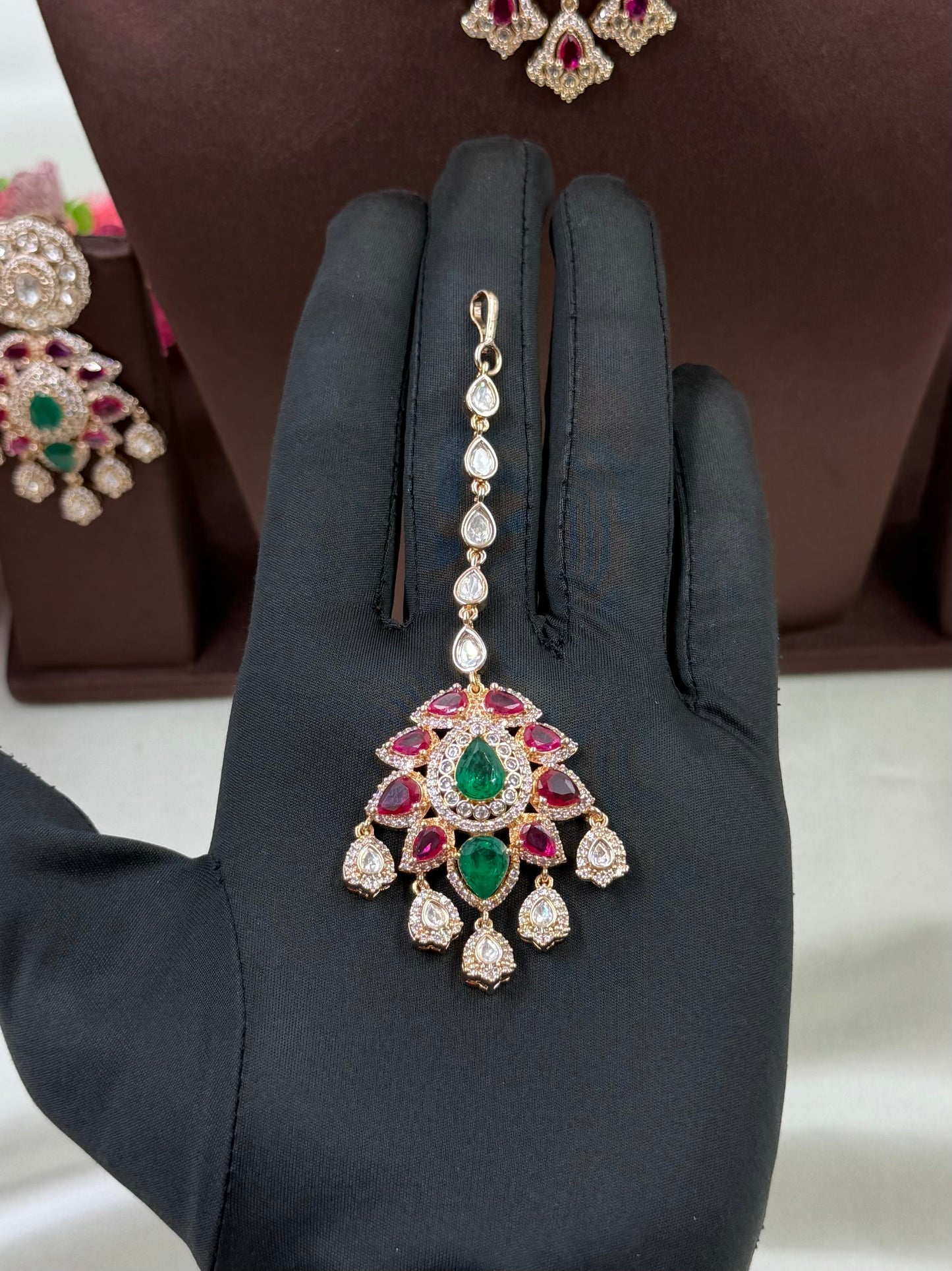 Hina Moissanite Kundan Choker Necklace Set
