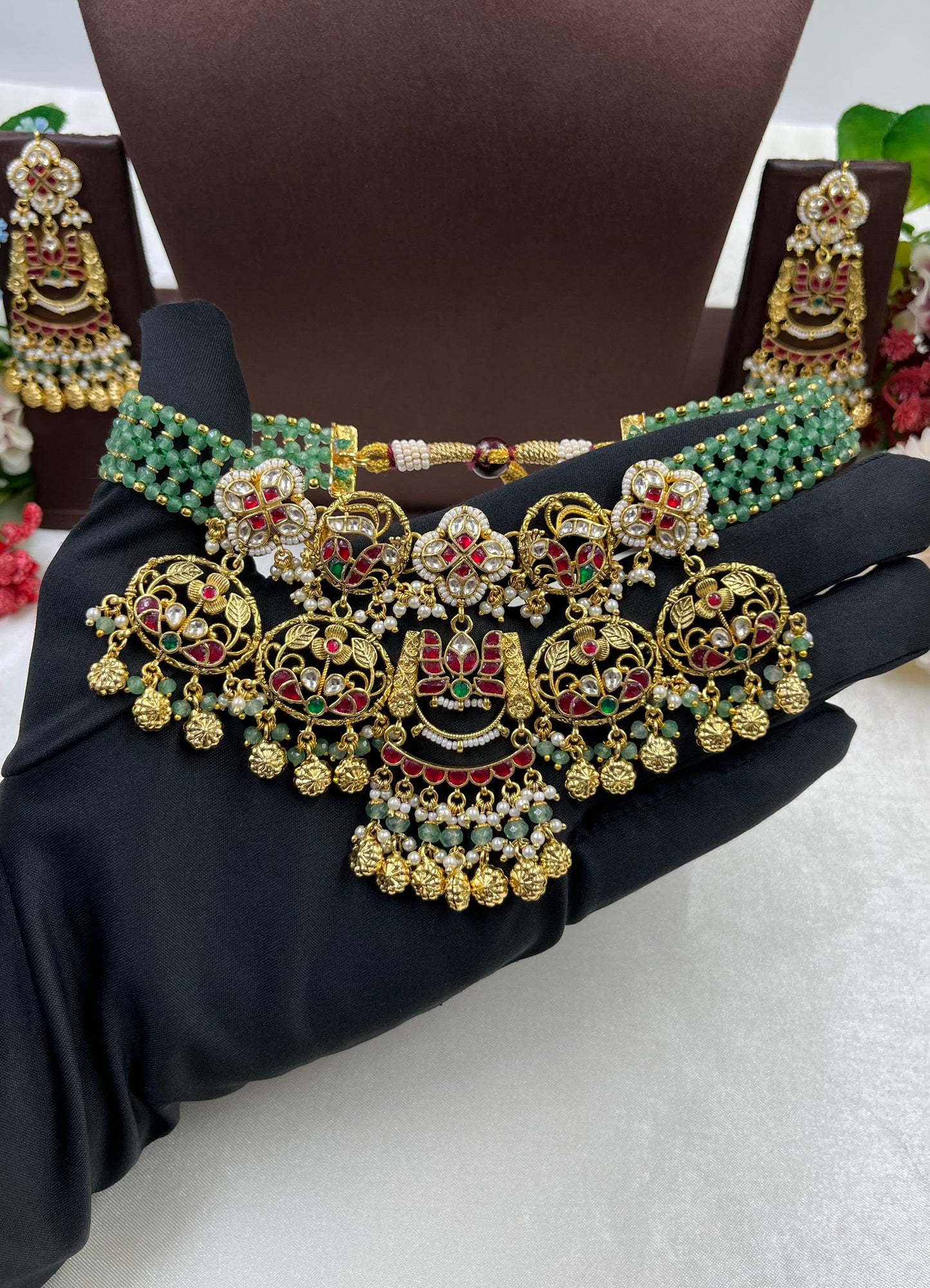 Suman Pachi Kundan Necklace