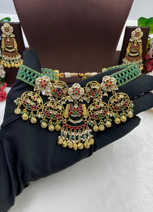 Suman Pachi Kundan Necklace