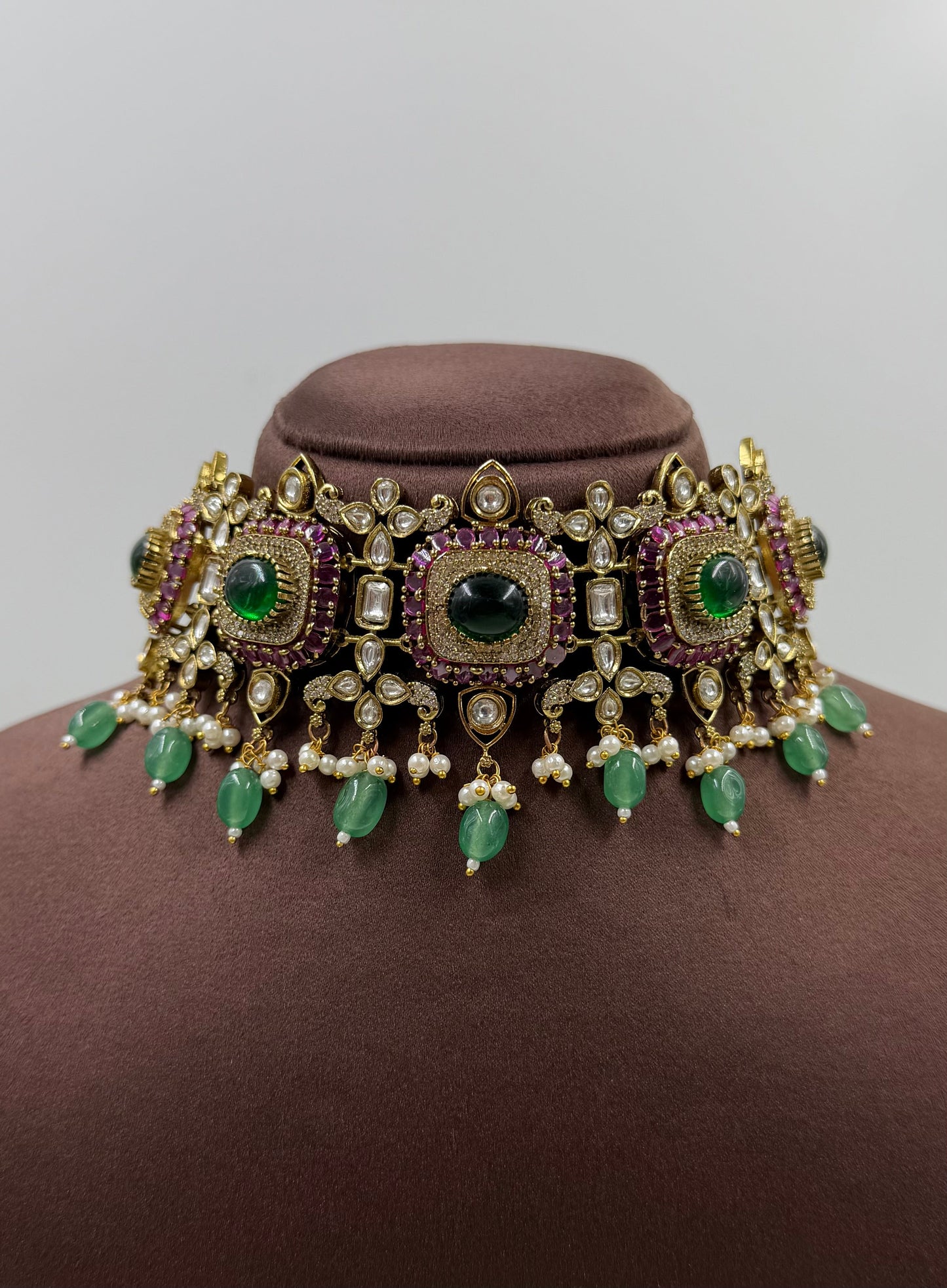 Drishti Victorian Choker Necklace Set