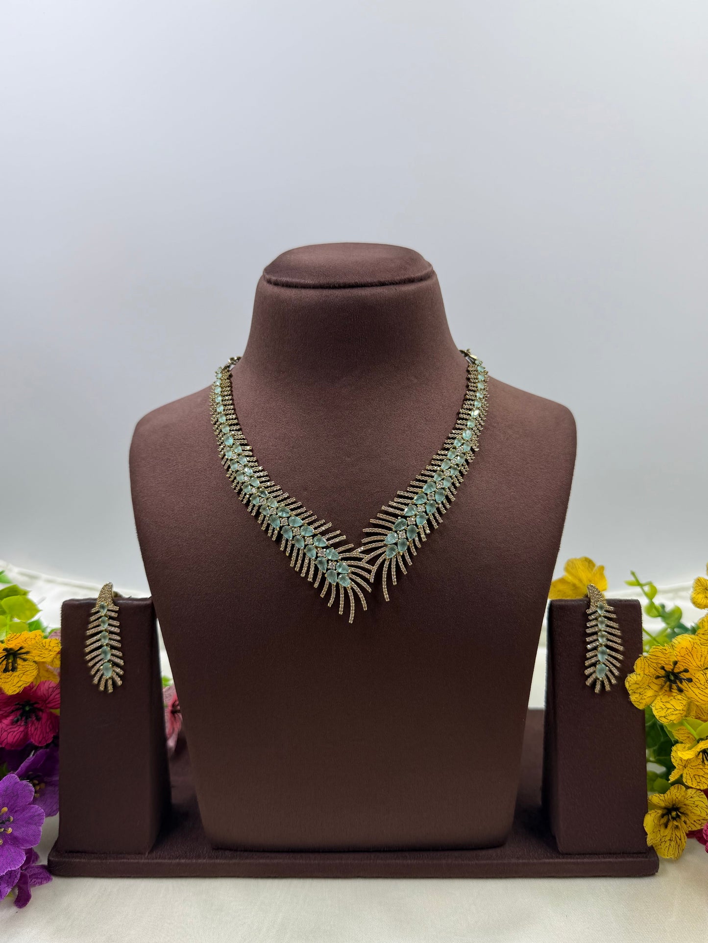 Prachi Victorian Delicate Necklace