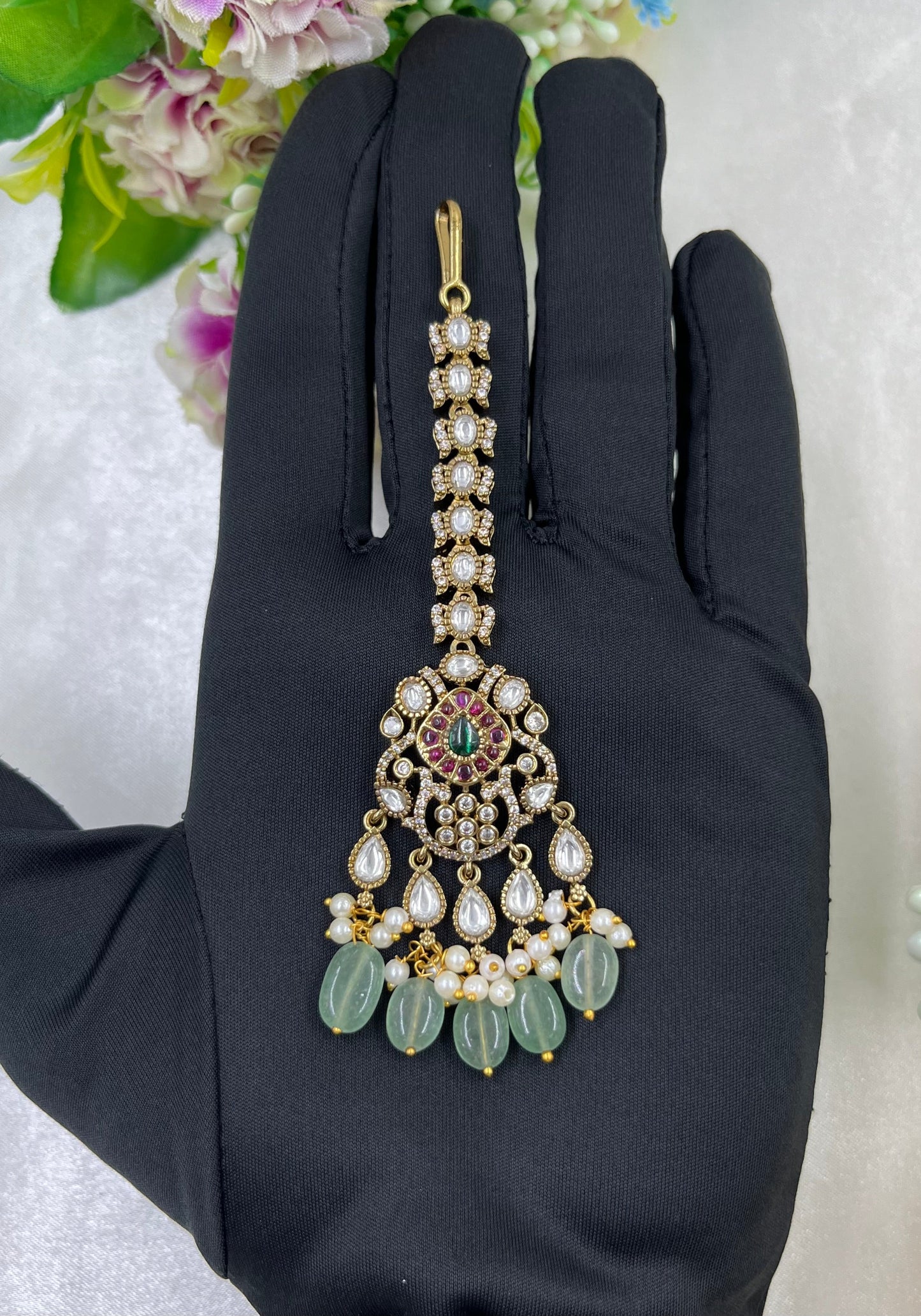 Lalita Victorian Mang Tika