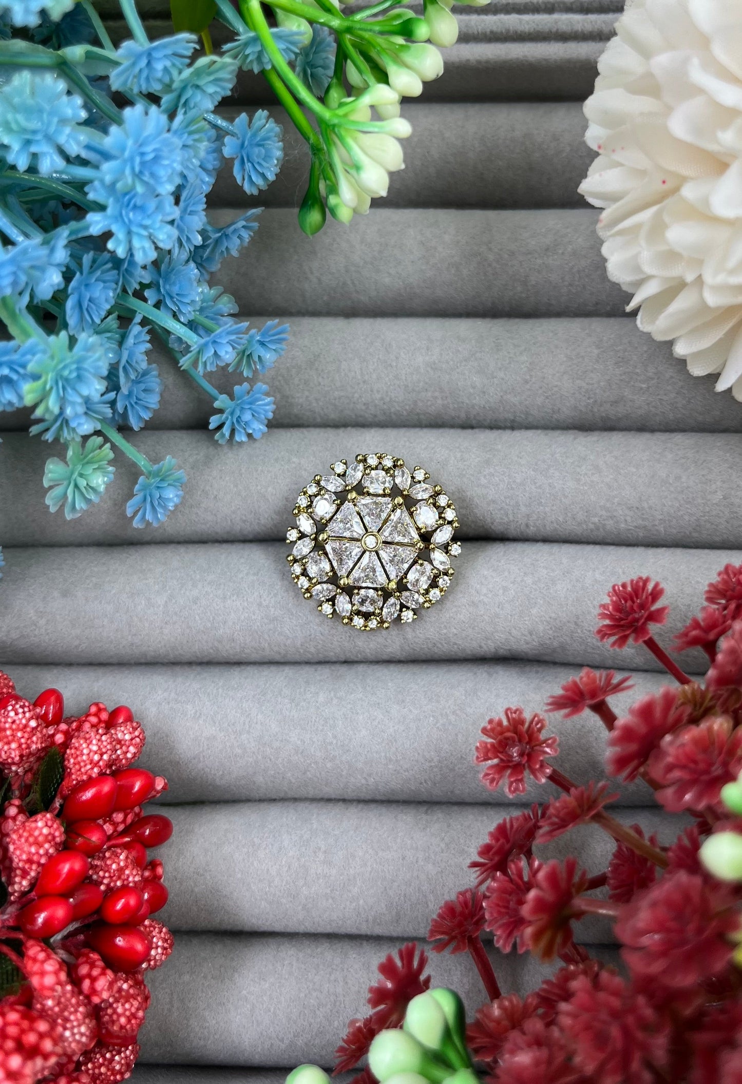 Rulino Victorian Ad Ring