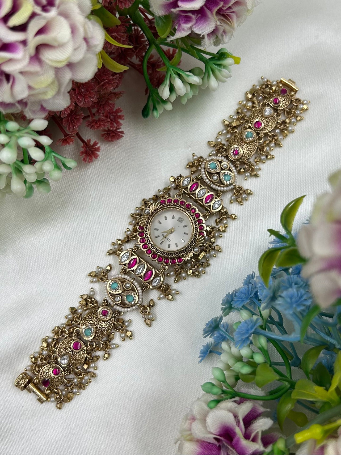 Mayuri Pachi Kundan Watch