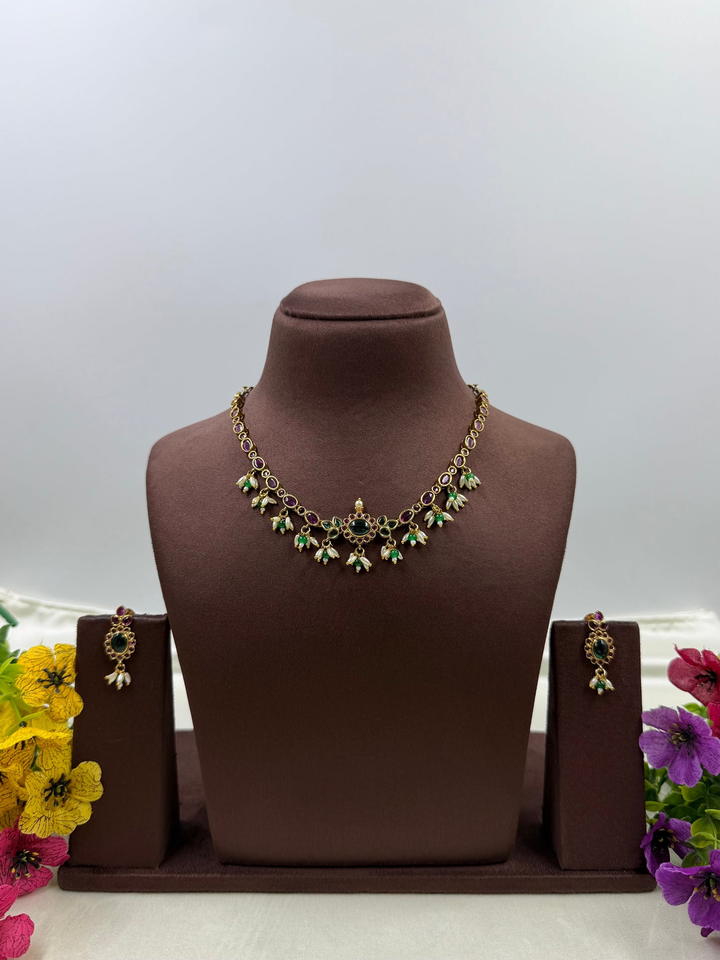 Noor Victorian Delicate Necklace