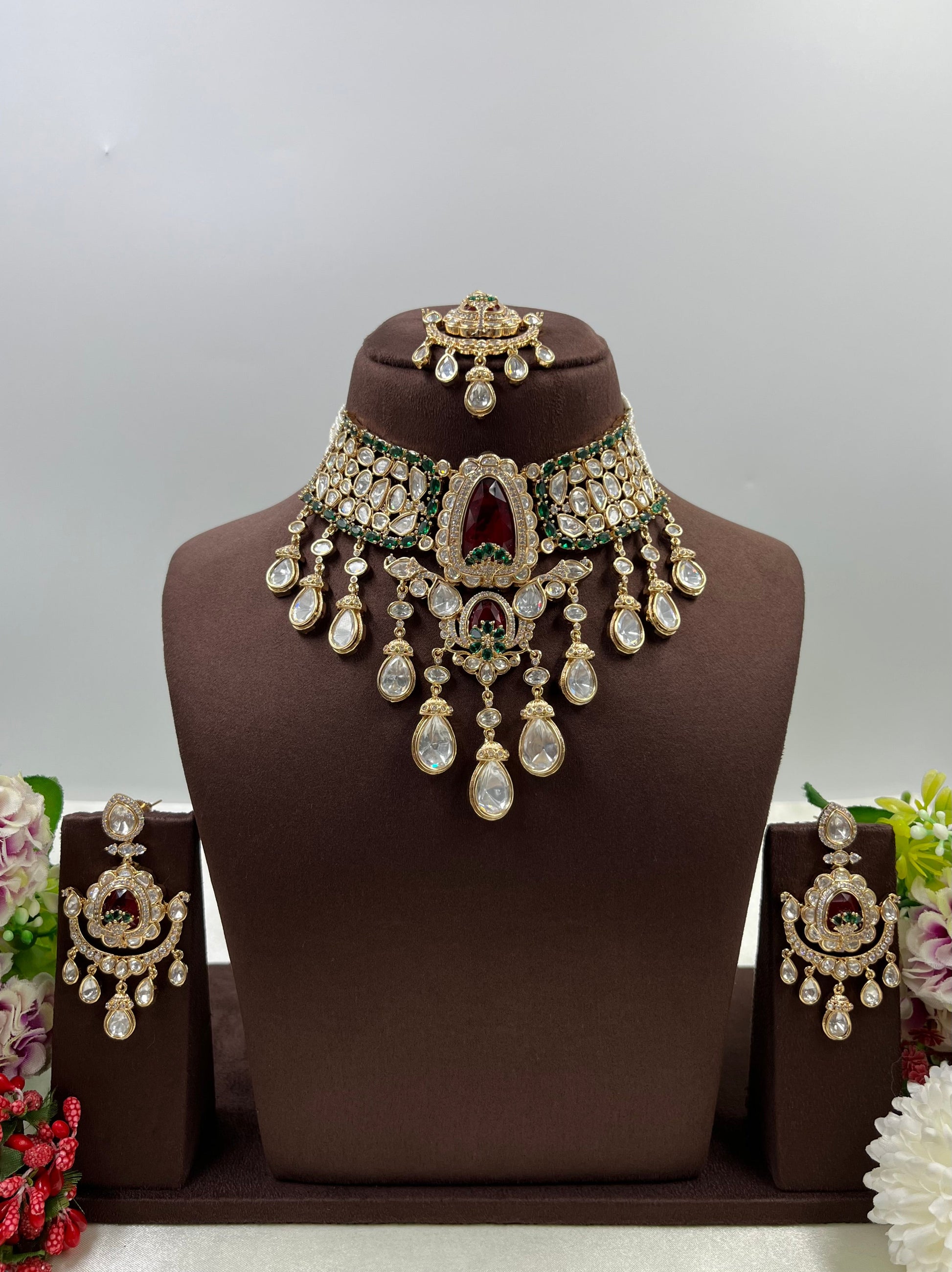 Sachi Choker Necklace Set full product photo on plain background