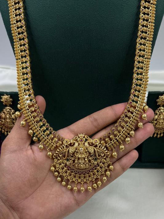 Usha Traditional Long Necklace