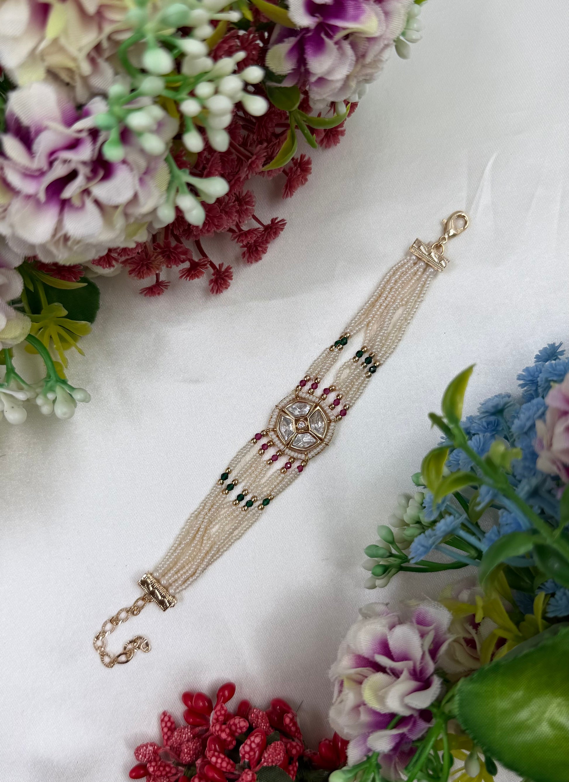Oorja Bracelet close-up view