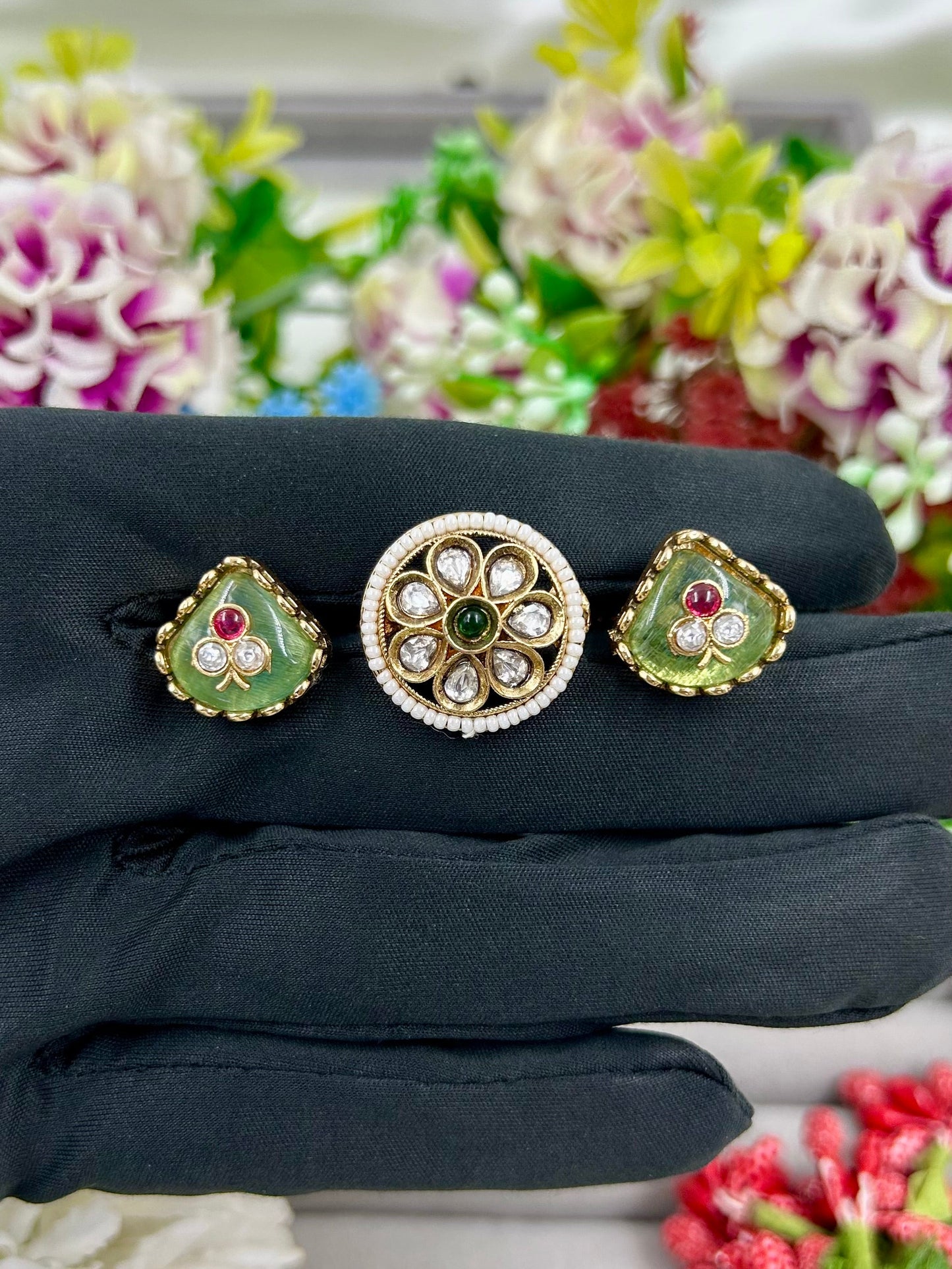 Kavita Heritage Two Finger Ring