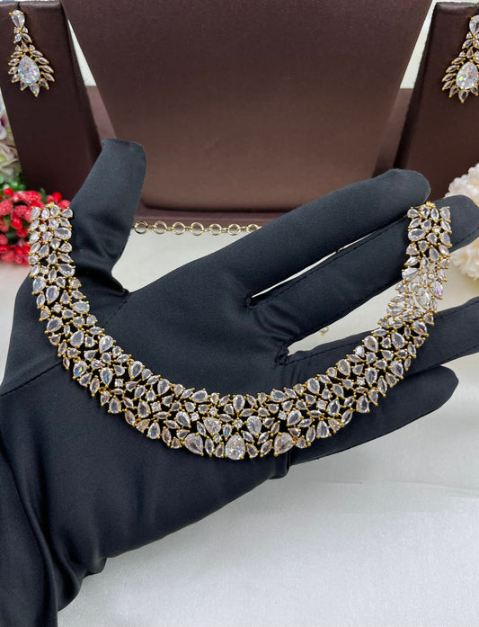 Praya Necklace Set worn styled with traditional outfit