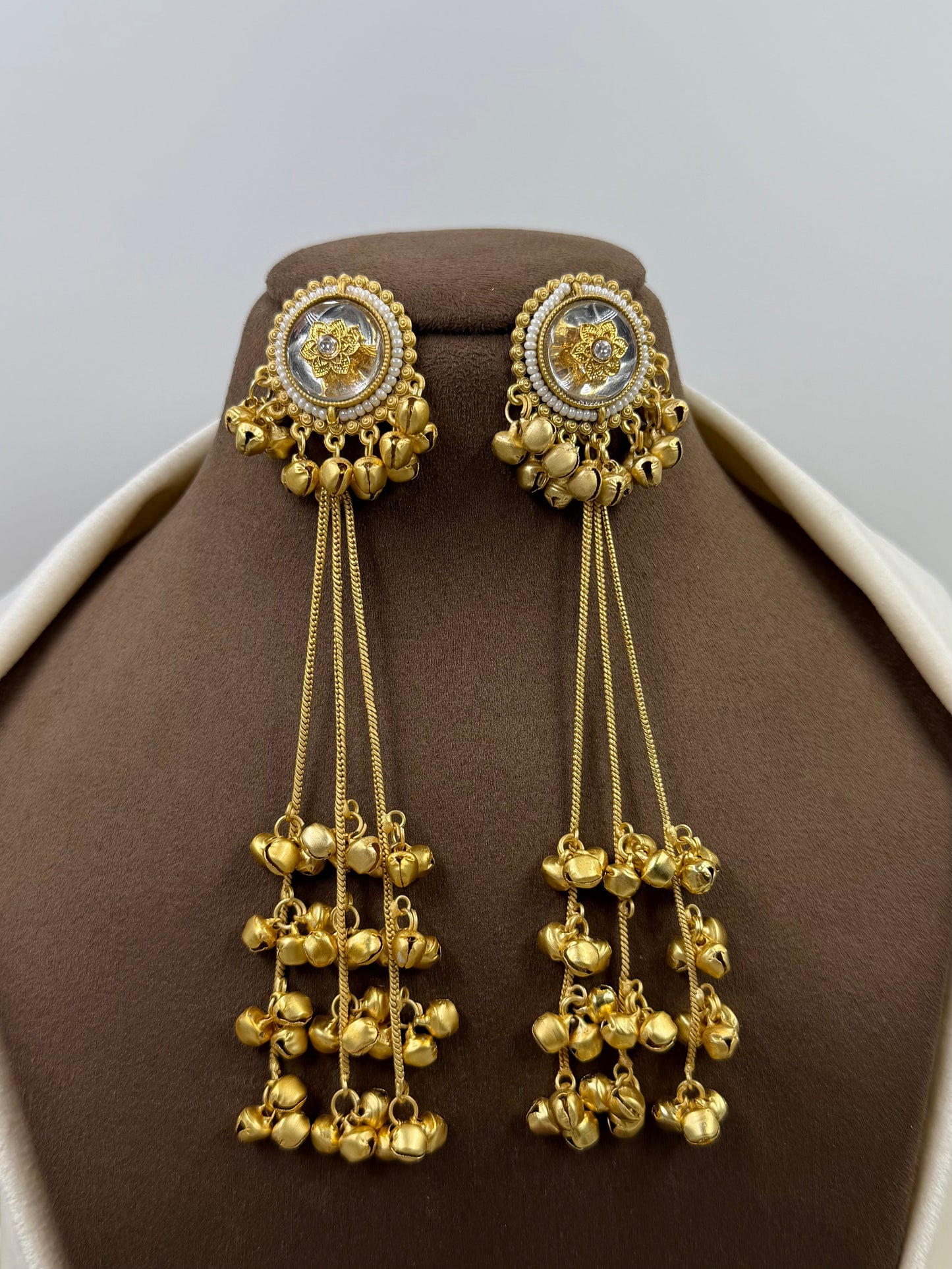 Minal Kashmiri Earing