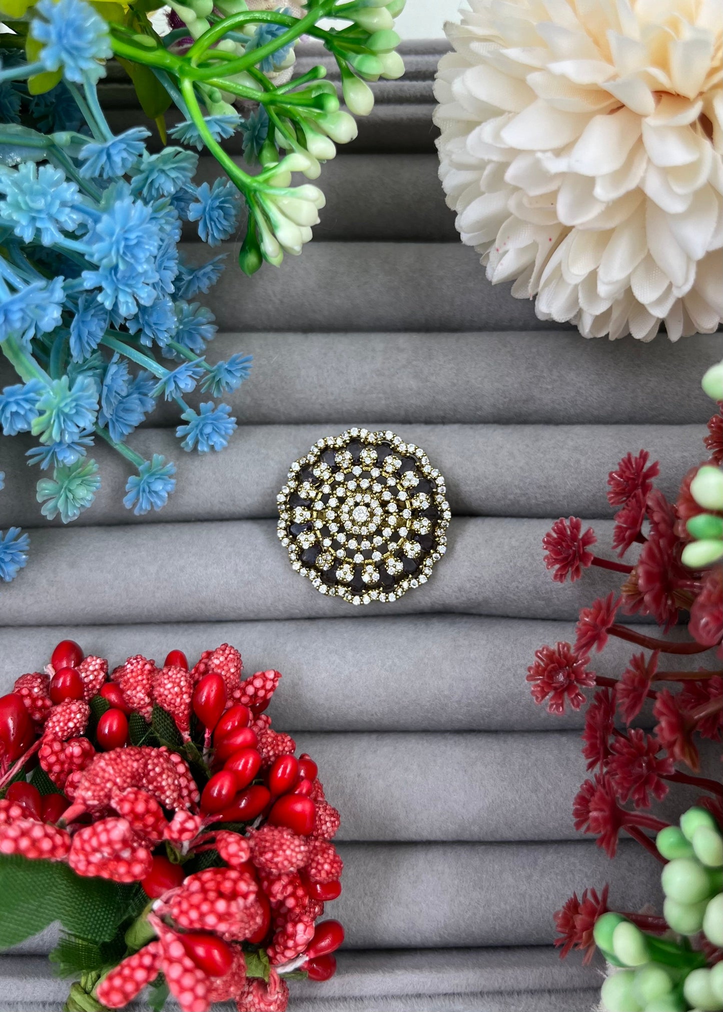 Dimpi  Victorian Ad Ring