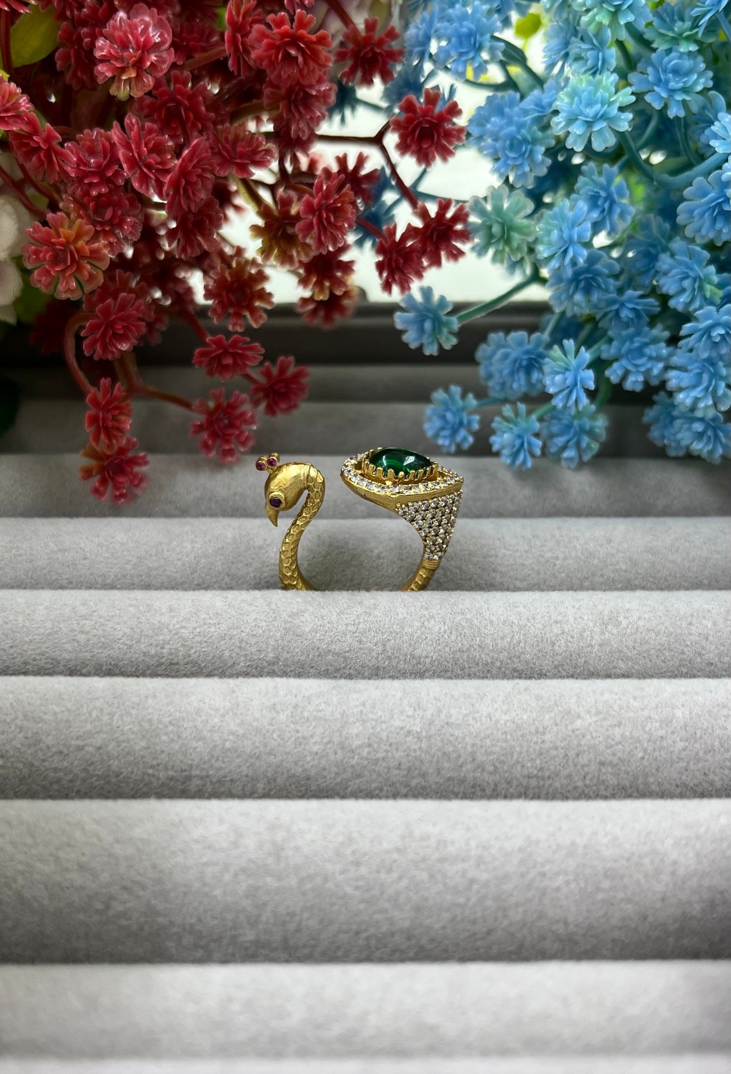 The Royal Peackok Adjustable Kundan Finger Ring.
