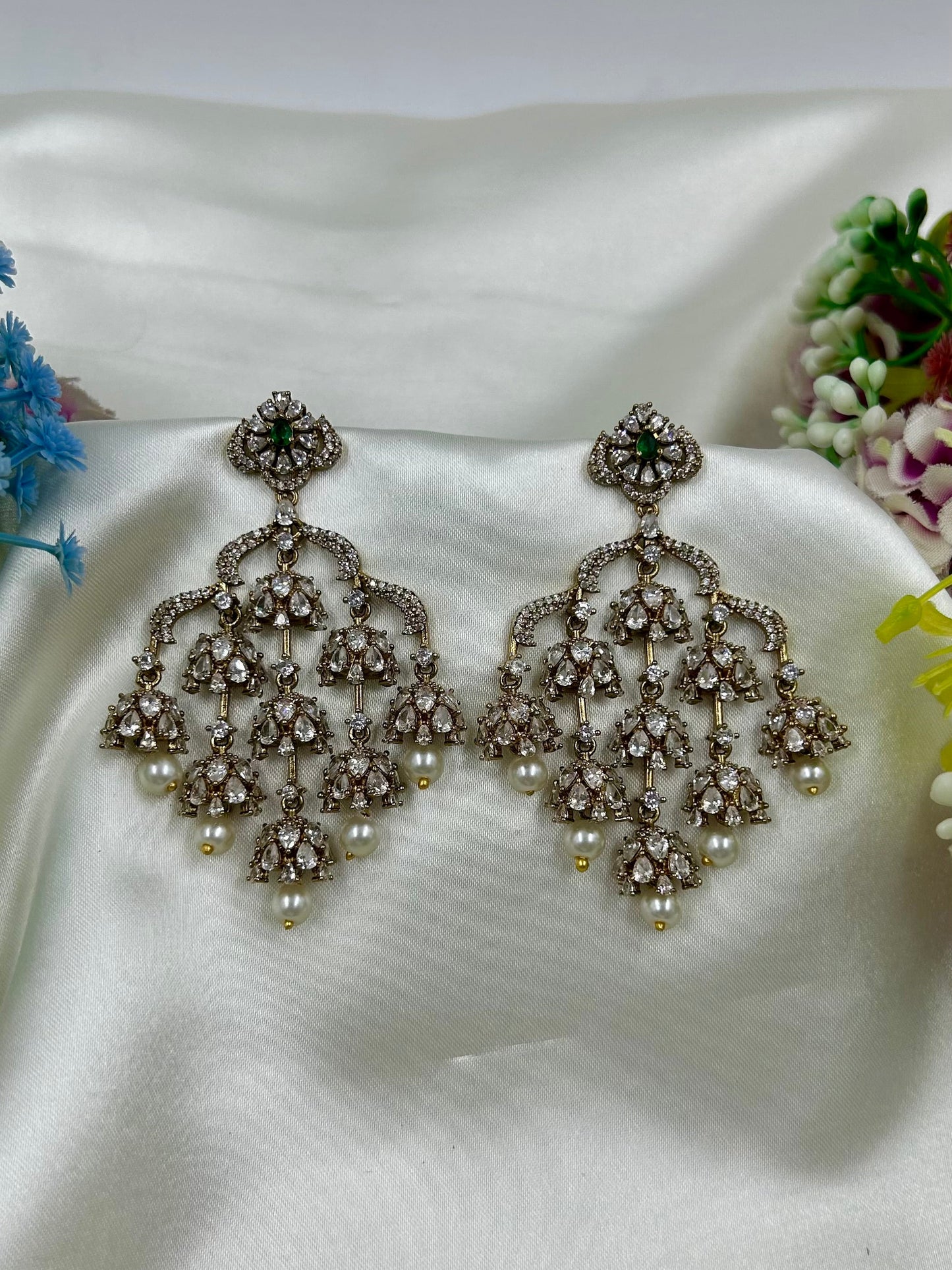 Ratna Premium Ad Victorian Earing
