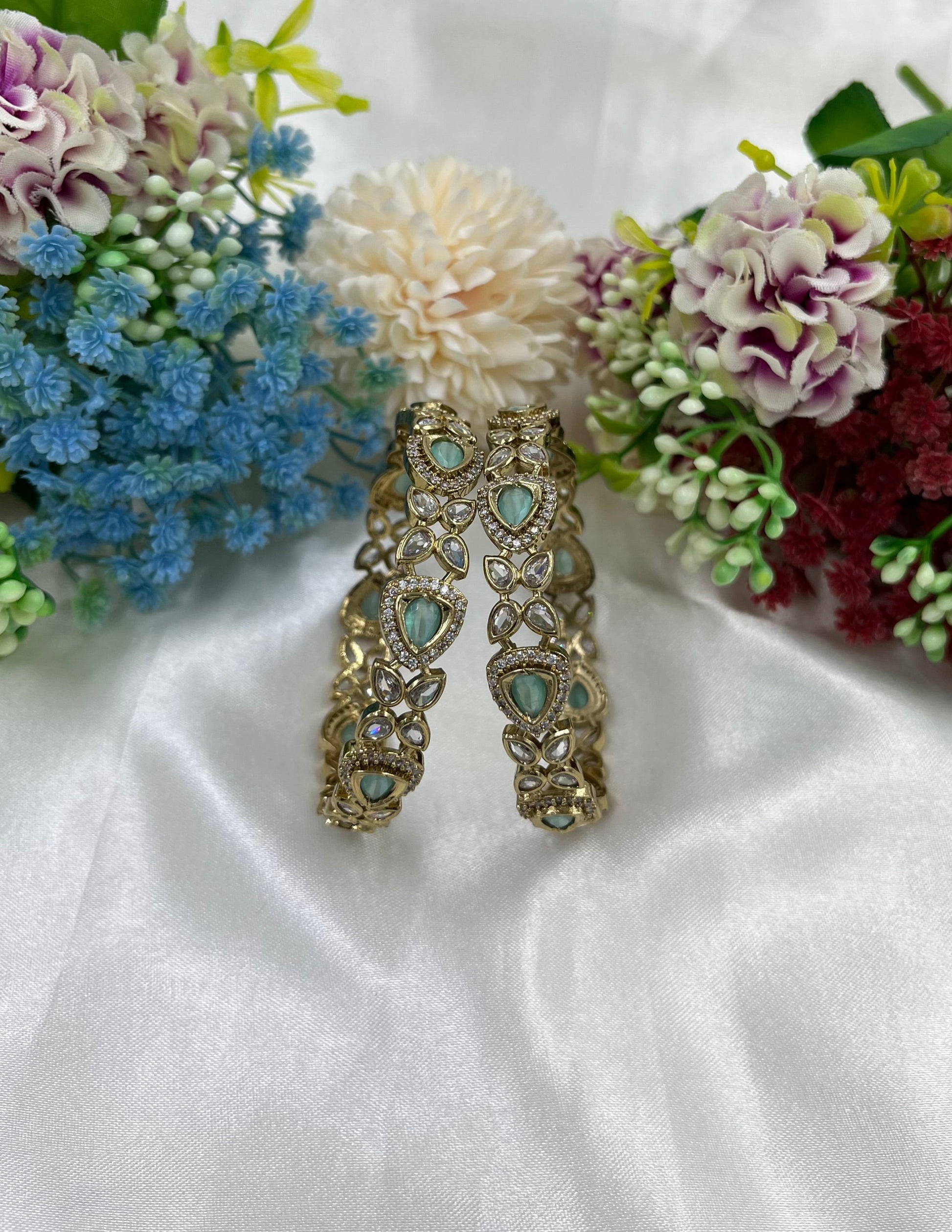 Hanika Victorian Jewellery close-up view